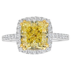 3 Karat Ausgefallener gelber Diamantring mit Fancy-Halo im Kissenschliff