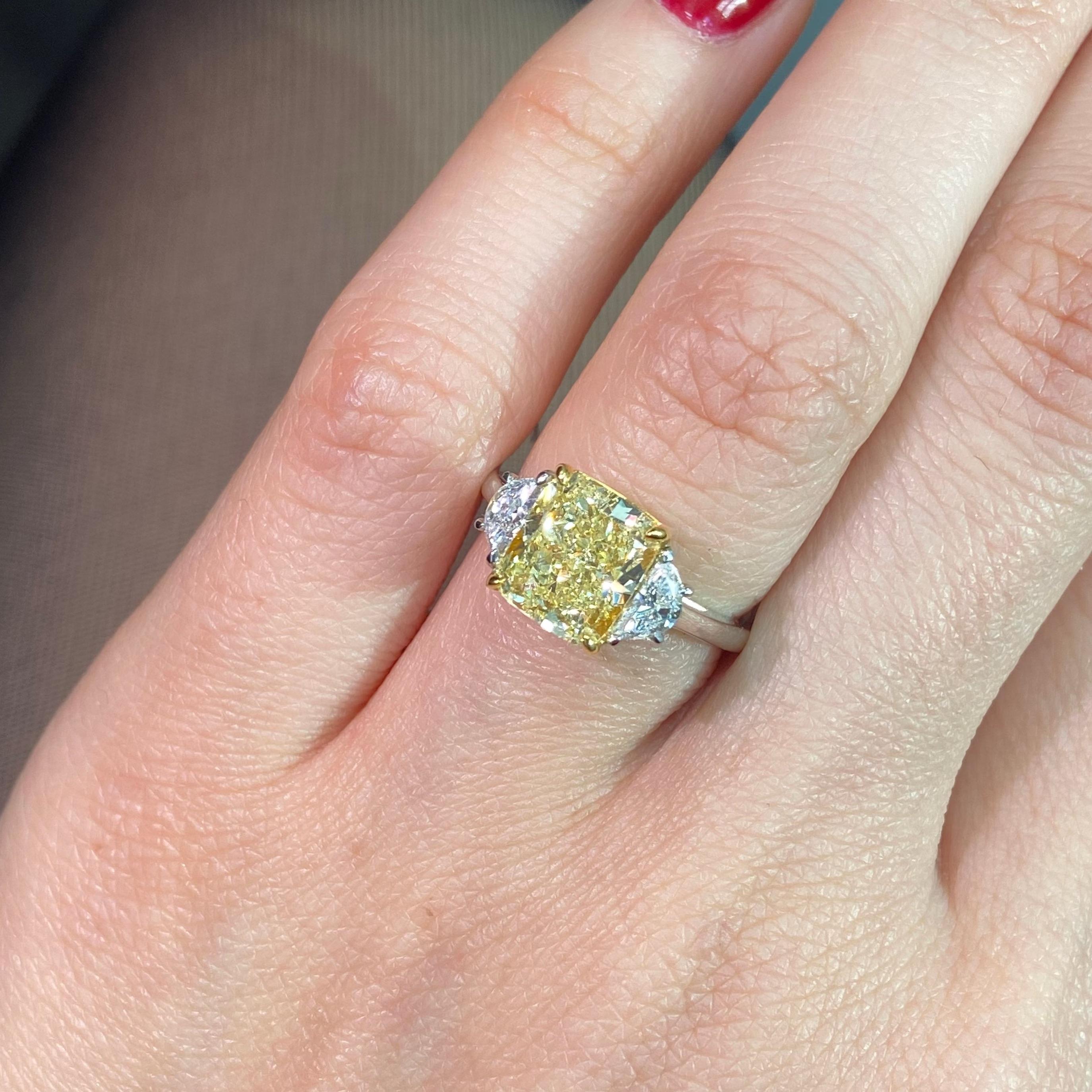 Women's 3 Carat Fancy Yellow Cushion Diamond Engagement Ring For Sale