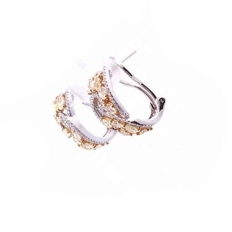 3 Karat Klappbrisur-Ohrringe aus 14K 2-farbigem Gold (Rundschliff) im Angebot