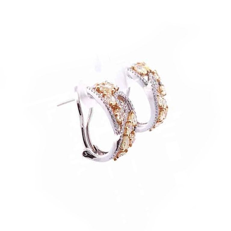 Orecchini con chiusura a leva da 3 carati in oro 14K a 2 toni In condizioni Nuovo in vendita a Tustin, CA
