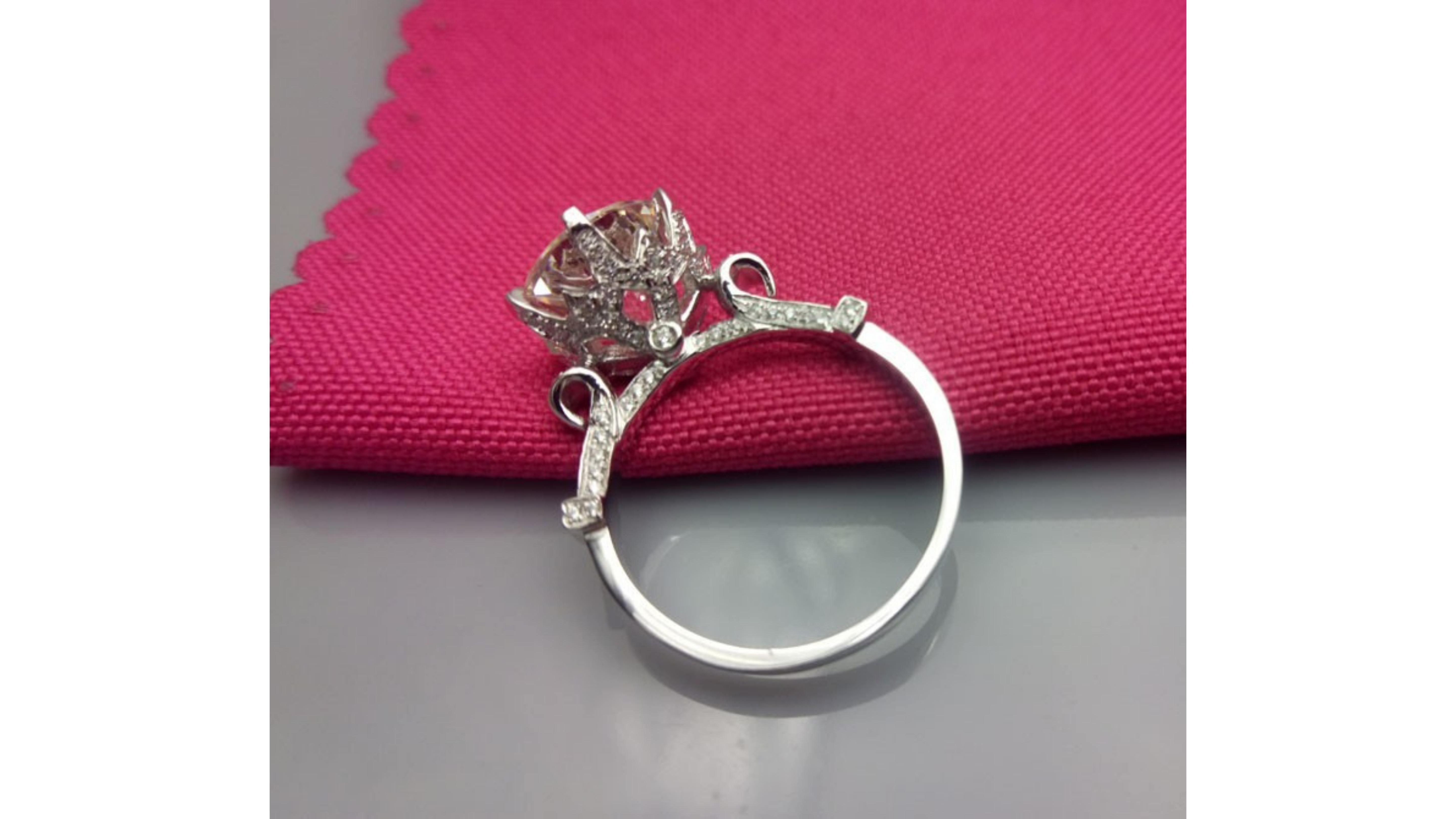 3 Carat Moissainte Ring 14 Karat White Gold  In New Condition In barnsley, GB
