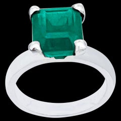 3 Carat Natural Emerald Cut Emerald Ring in Platinum