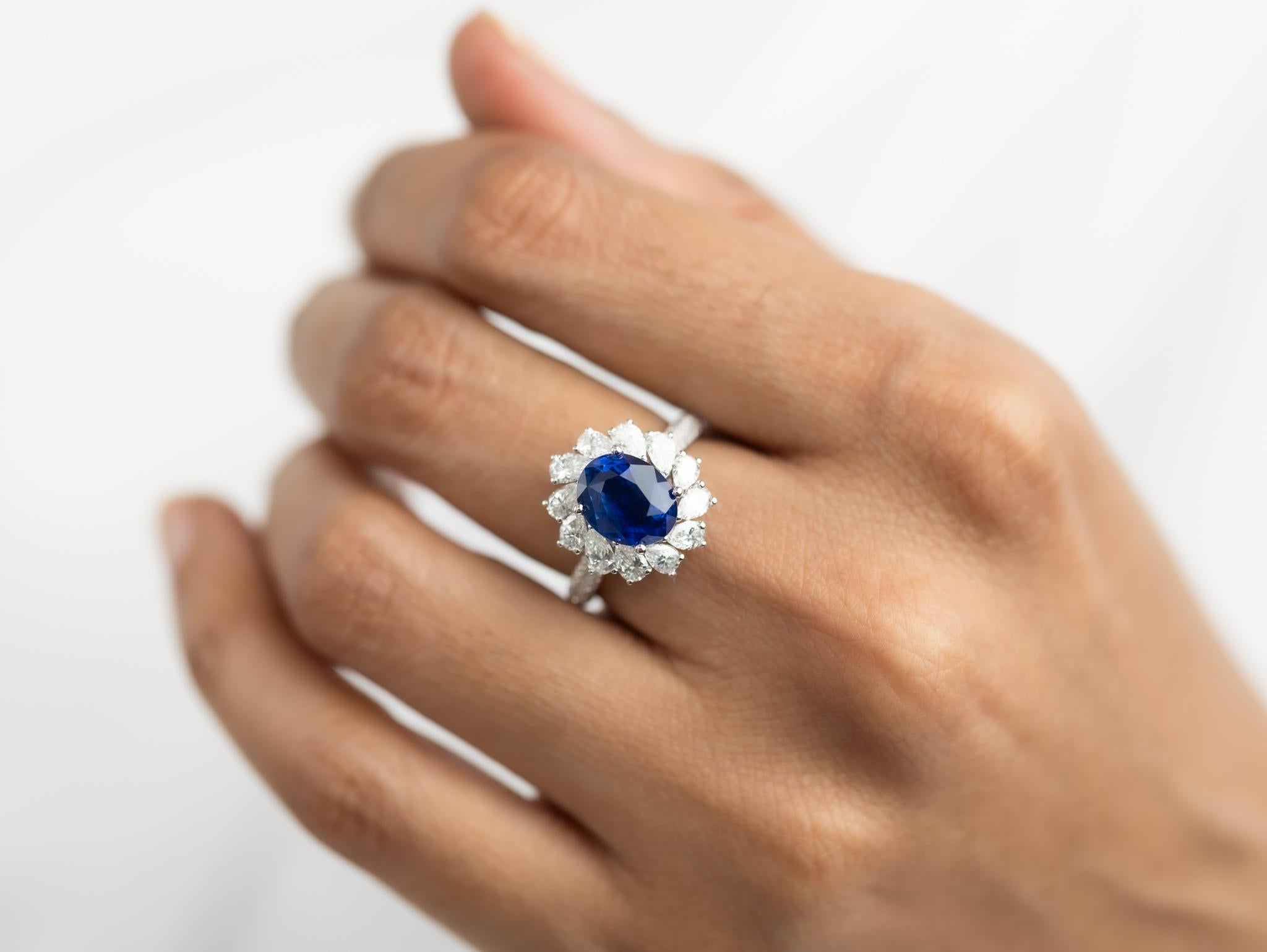 3 Carat Natural Sapphire Diamond Pear Halo Cocktail Engagement Ring 18k Gold For Sale 3