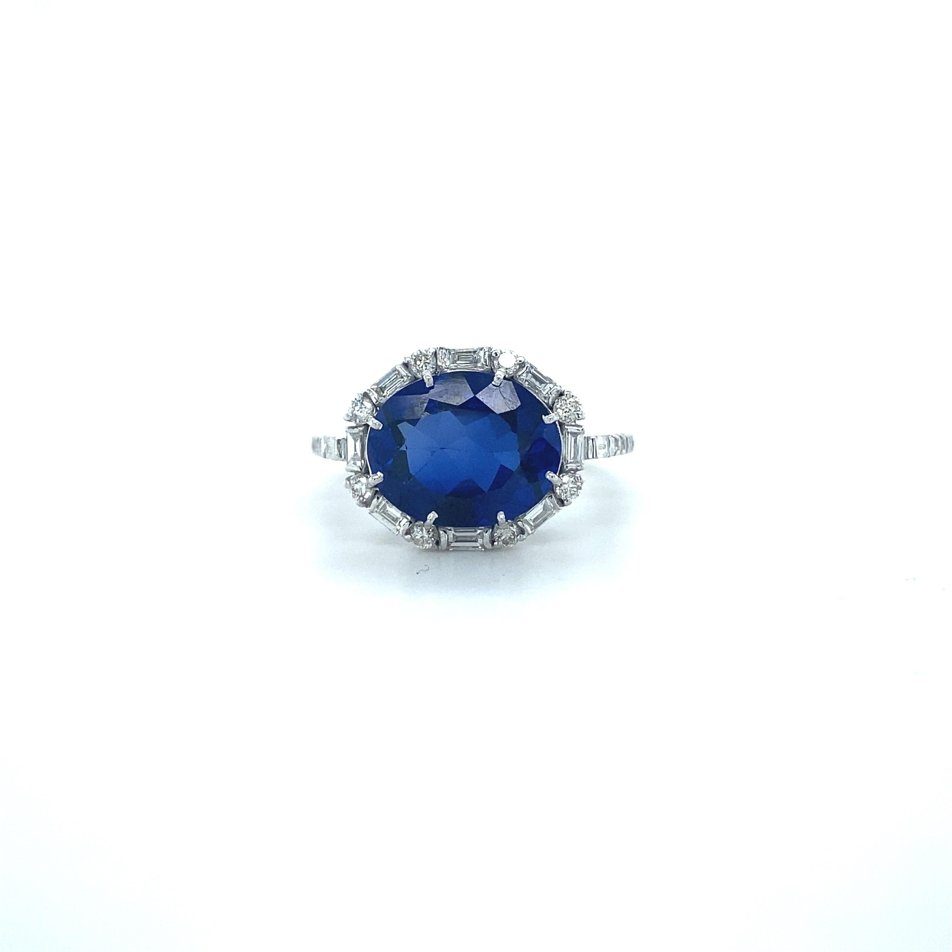 Im Angebot: 3-karätiger ovaler blauer Saphir und Diamanten-Ring aus 18 Karat massivem Gold () 4