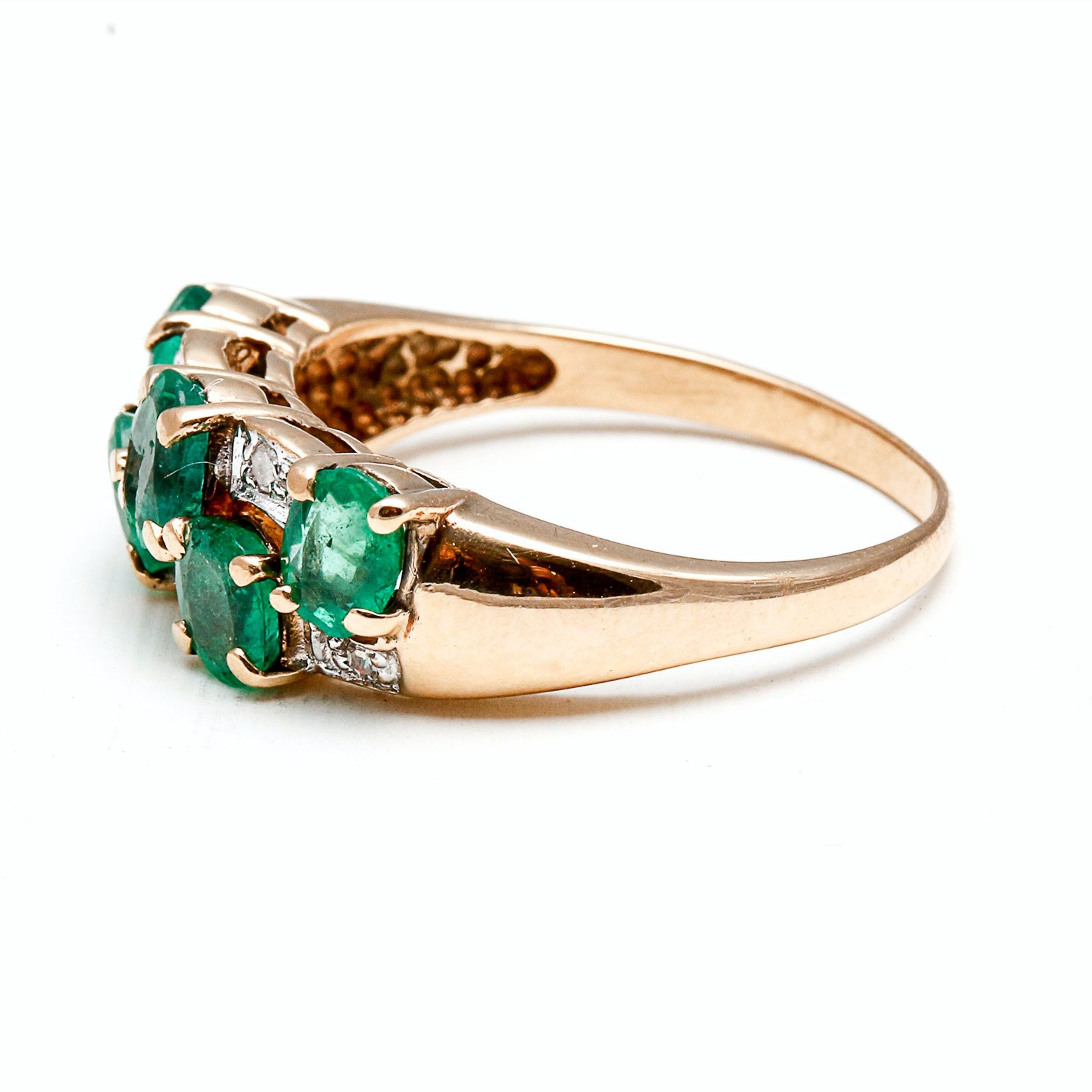 For Sale:  3 Carat Oval Cut Colombian Emerald Diamond Wedding Band, Diamond Promise Ring 2