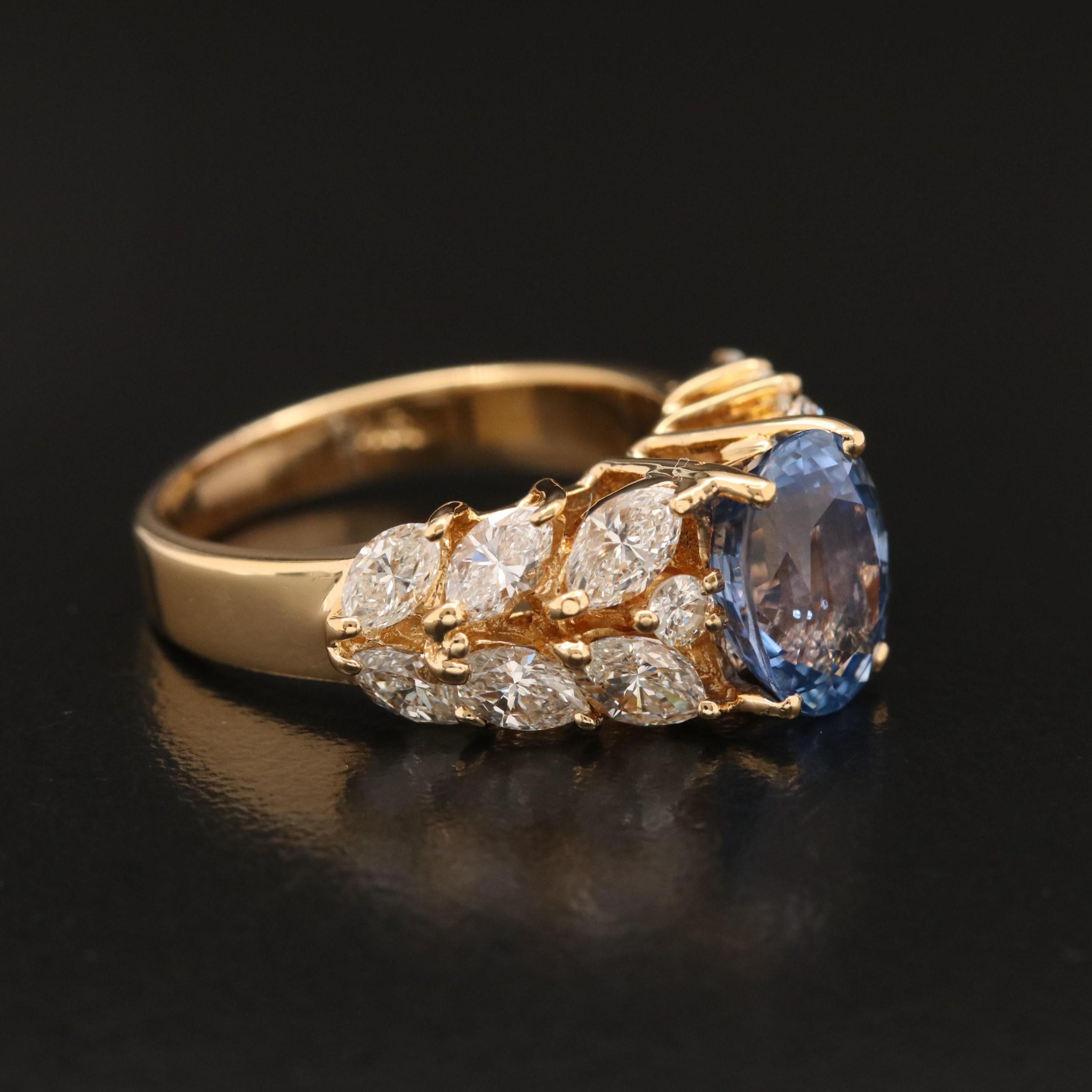 For Sale:  3 Carat Natural Sapphire Diamond Engagement Ring Set in 18K Gold, Cocktail Ring 3