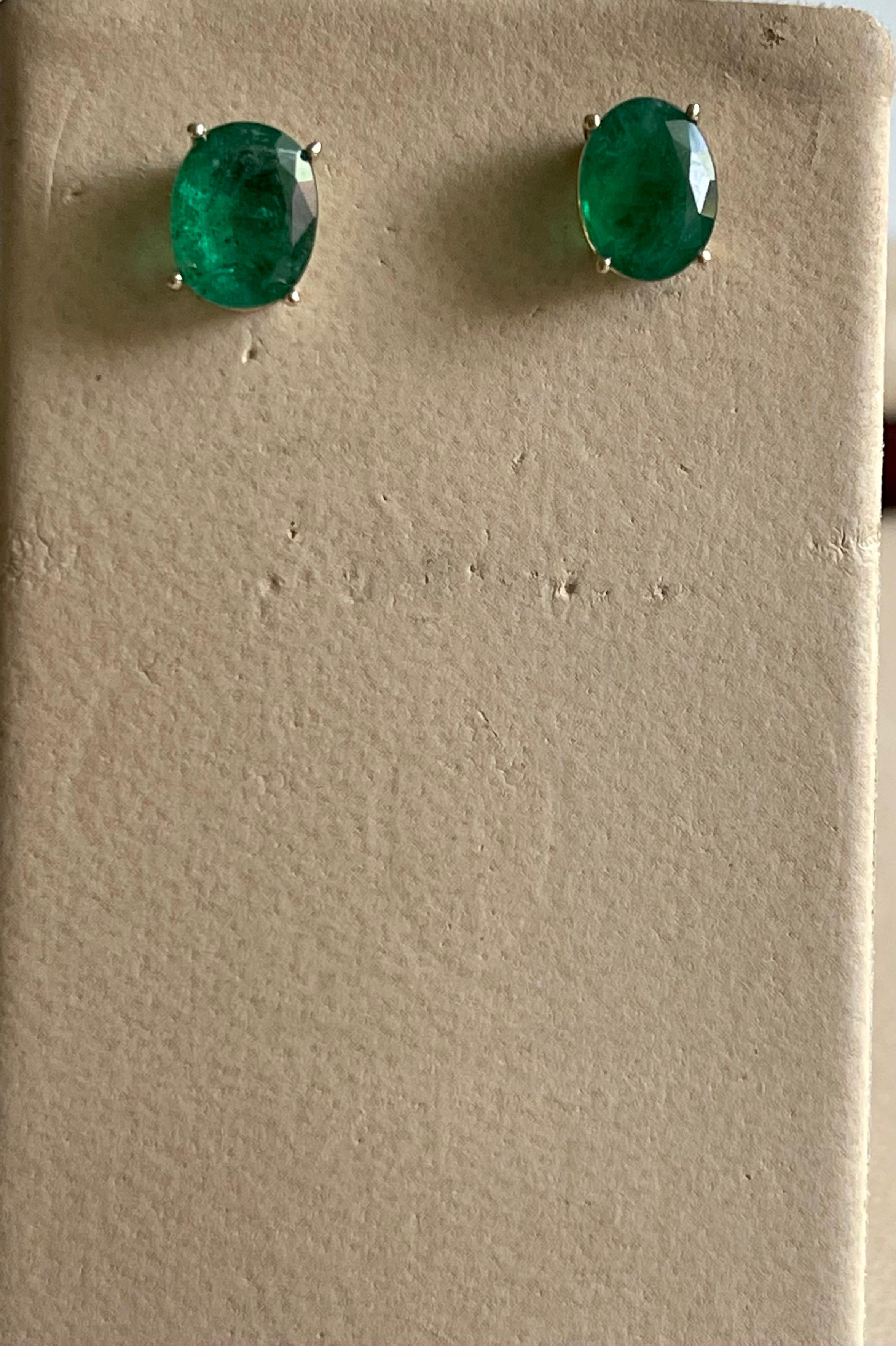 3 Carat Oval Natural Emerald Stud Post Earrings 14 Karat Yellow Gold en vente 7