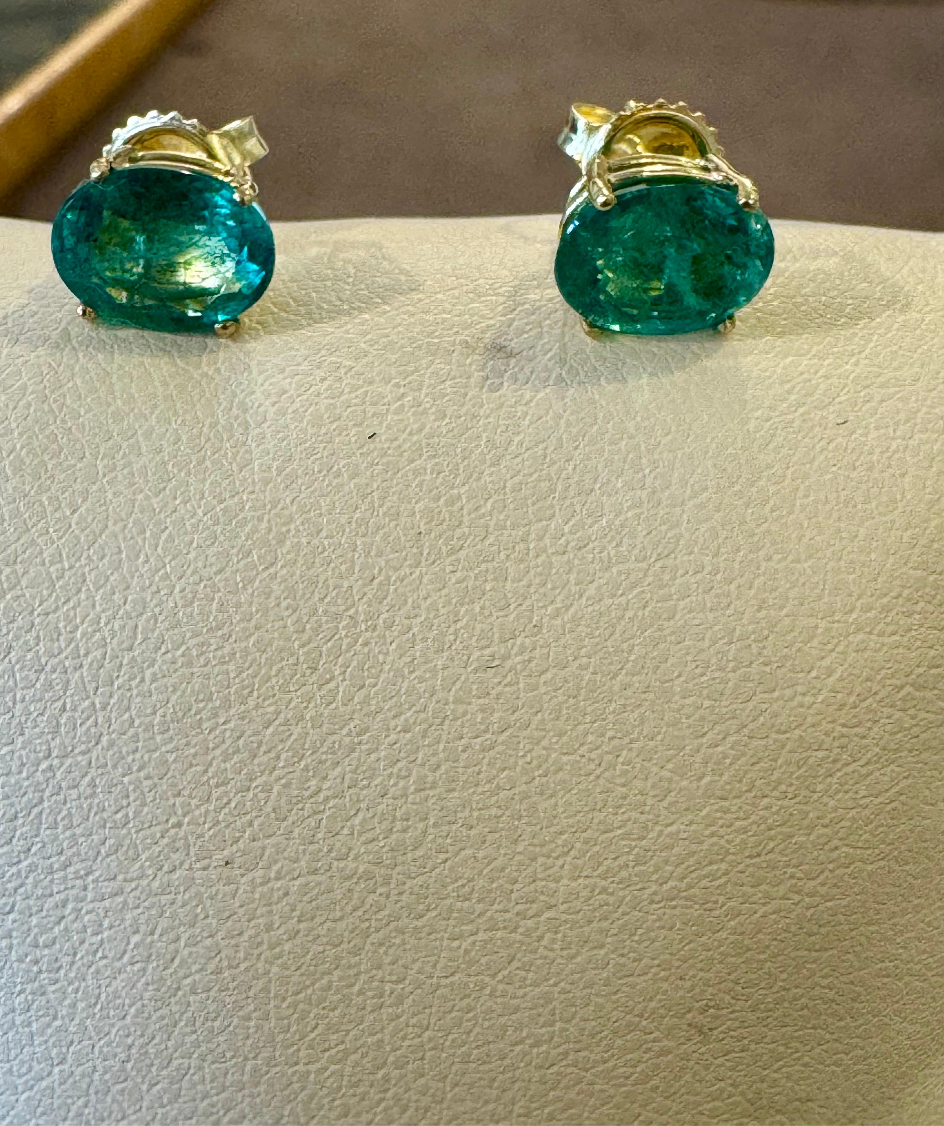 3 Carat Oval Natural Emerald Stud Post Earrings 14 Karat Yellow Gold en vente 13