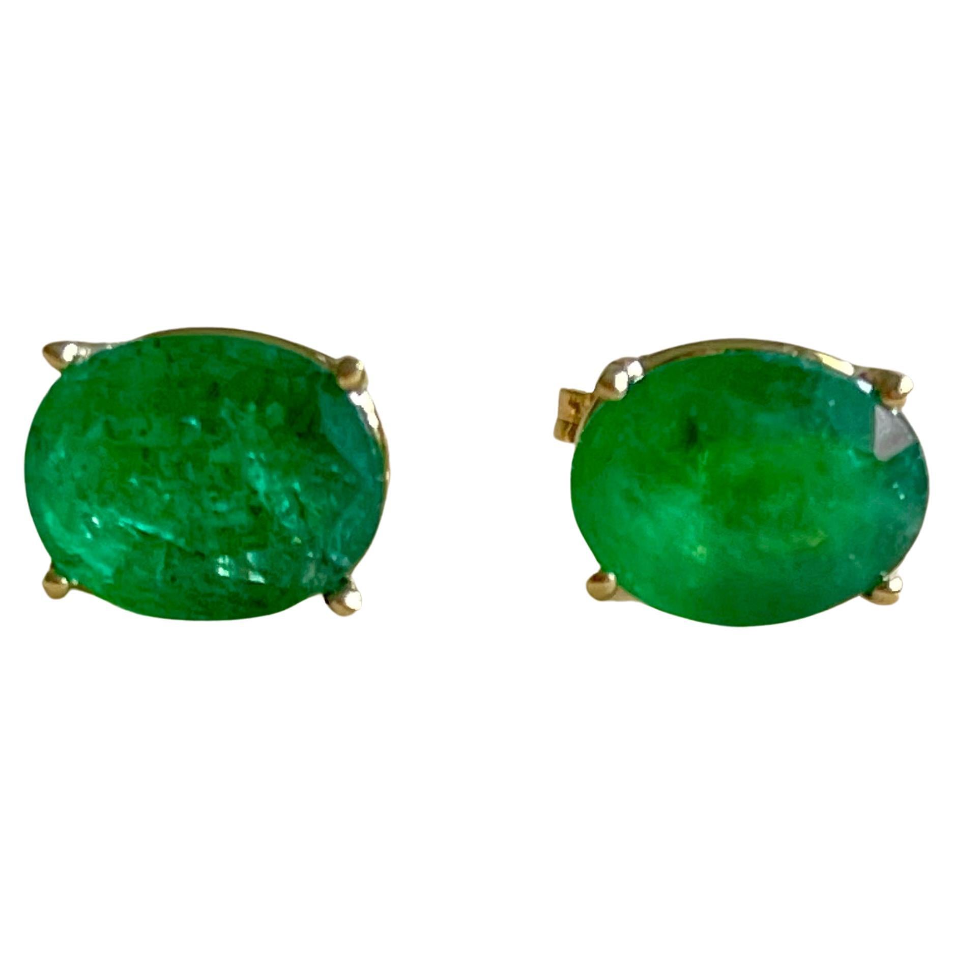Taille ronde 3 Carat Oval Natural Emerald Stud Post Earrings 14 Karat Yellow Gold en vente