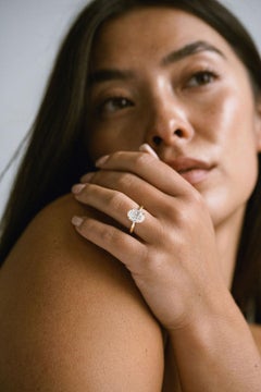 3 Carat Oval Statement Brilliant White 14K  Gold Everyday Royalty Diamond Ring