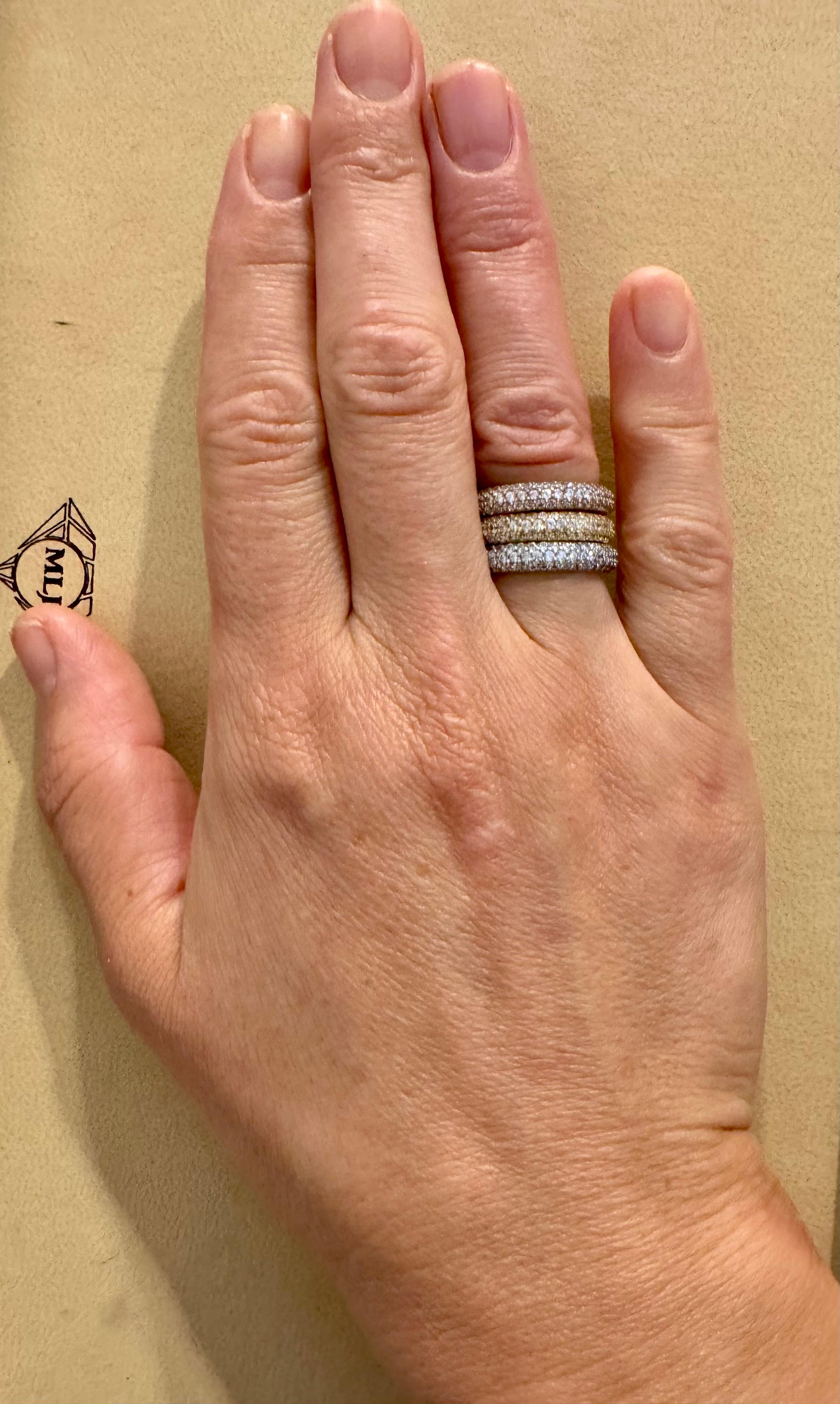 3 Carat Pave Set Diamond 3 Band in 14 Karat  Or blanc, jaune et rose, Taille 7 en vente 10