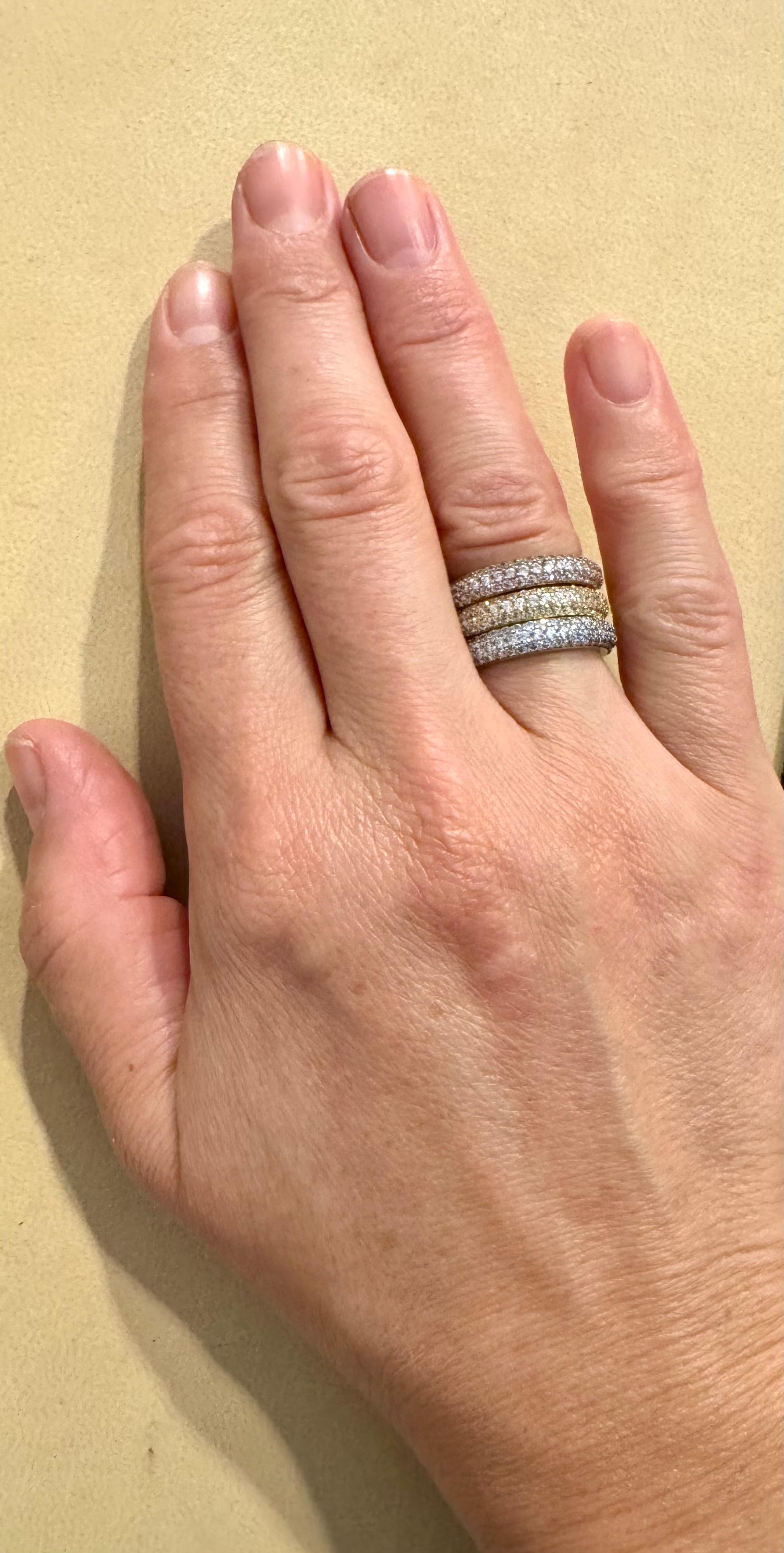 3 Carat Pave Set Diamond 3 Band in 14 Karat  Or blanc, jaune et rose, Taille 7 en vente 12