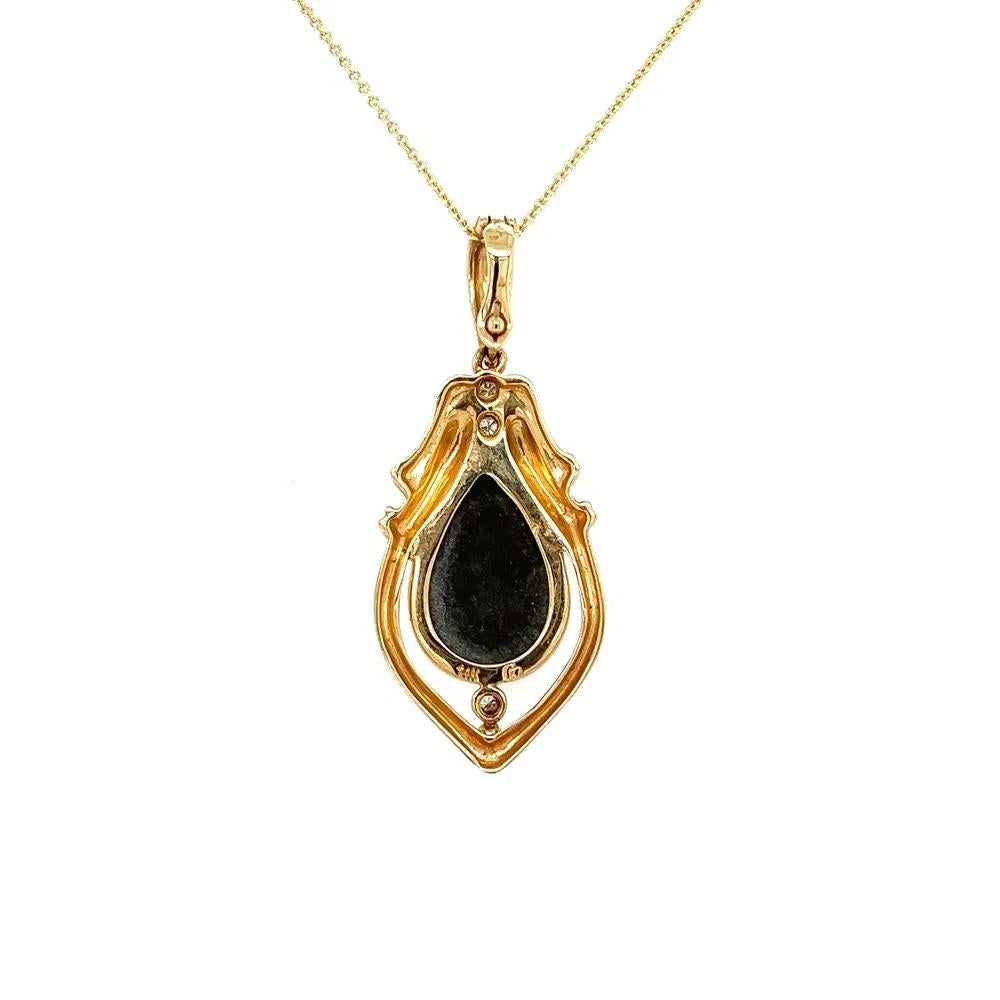 Collana con ciondolo in oro a balla aperta con pera ammolita da 3 carati e diamante In condizioni ottime in vendita a Montreal, QC