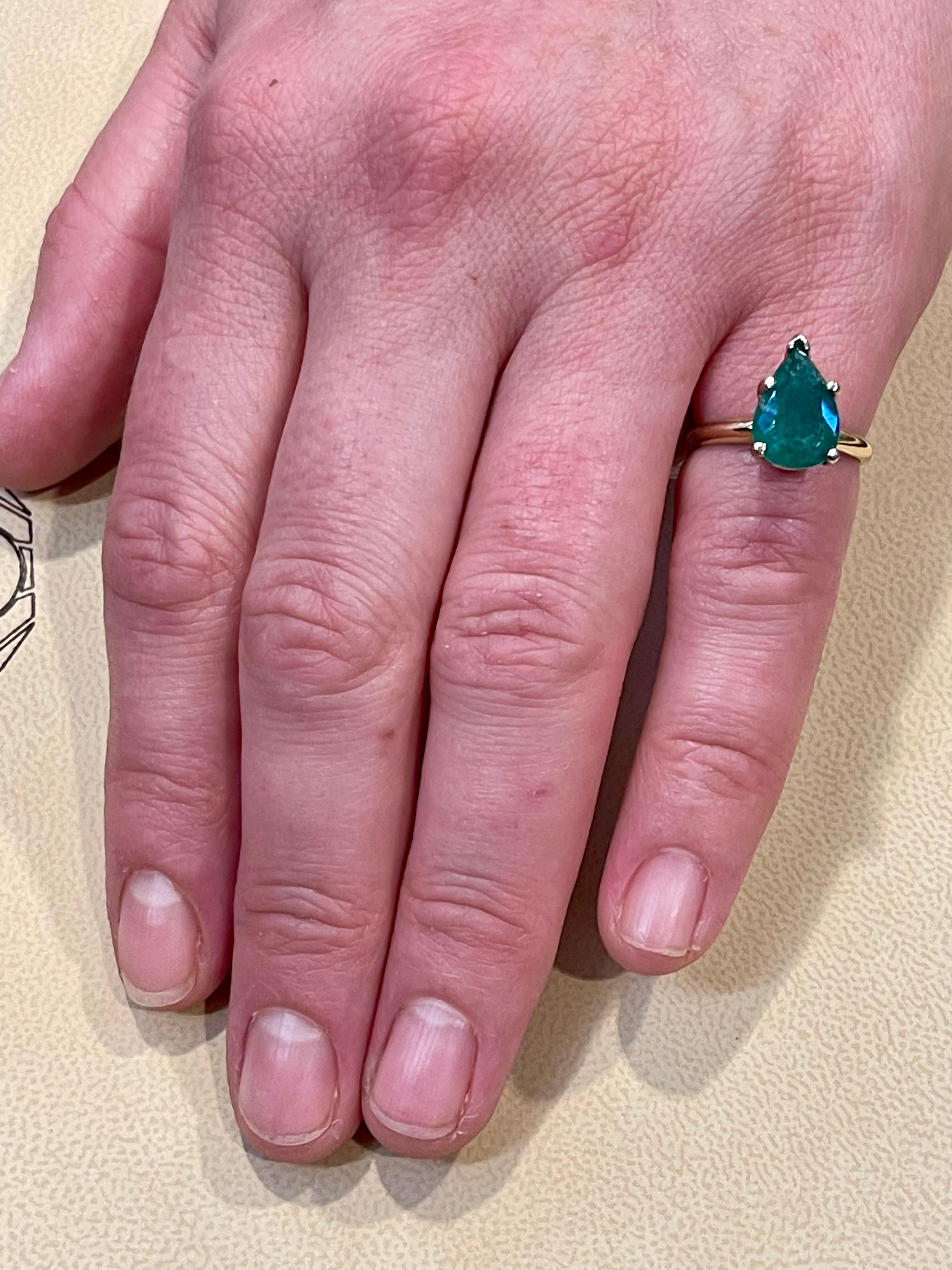 3 Carat Pear Cut Natural Emerald Ring 14 Karat Yellow & White Gold For Sale 12