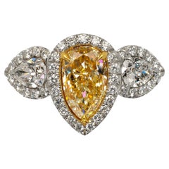Bague de fiançailles avec diamant en forme de poire de 3 carats certifié GIA