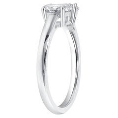 3 Carat Radiant Halo Diamond Ring Brilliant White 18K Gold Effortless Elegance