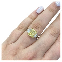 3 Carat Radiant Statement Fancy Yellow 14K White Gold Rare Fancy-Color Splendour