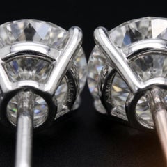Orecchini a bottone con diamanti da 3 carati a taglio brillante rotondo in oro bianco 14k