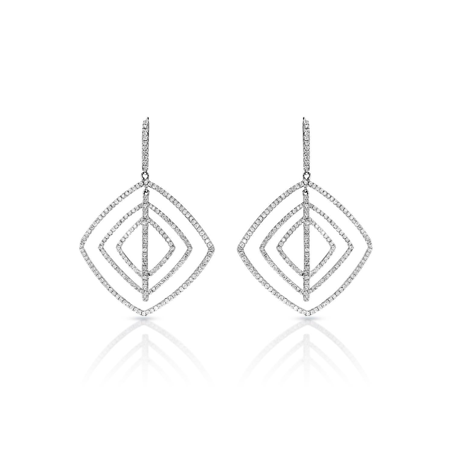 Diamond Hanging Earrings For Ladies:

Main Diamonds:
Carat Weight: 2.66 Carats
Shape: Round Brilliant Cut

Metal: 14k White Gold 10.80 grams
Style: Hanging Earrings

Total Carat Weight: 2.66 Carats