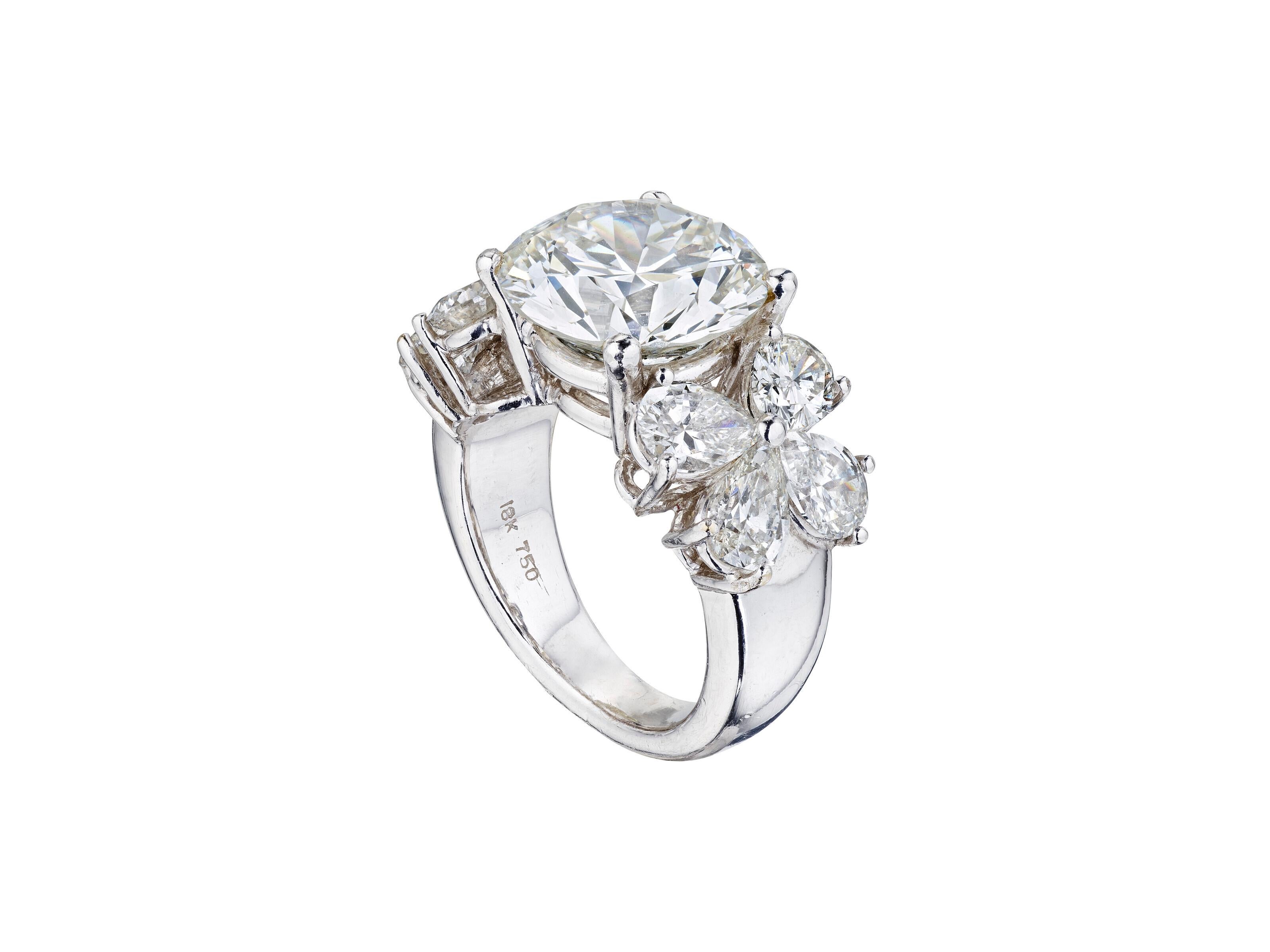 3 Carat Round Brilliant Statement Brilliant VS Everyday Royalty Diamond ...