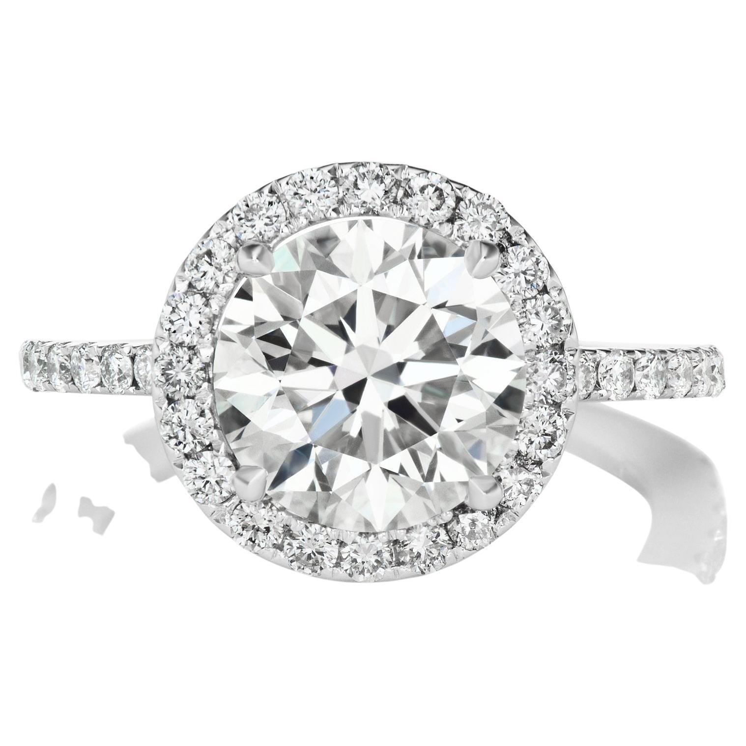 3 Carat Round Cut Diamond Engagement Ring EGL Certified I VS1 For Sale