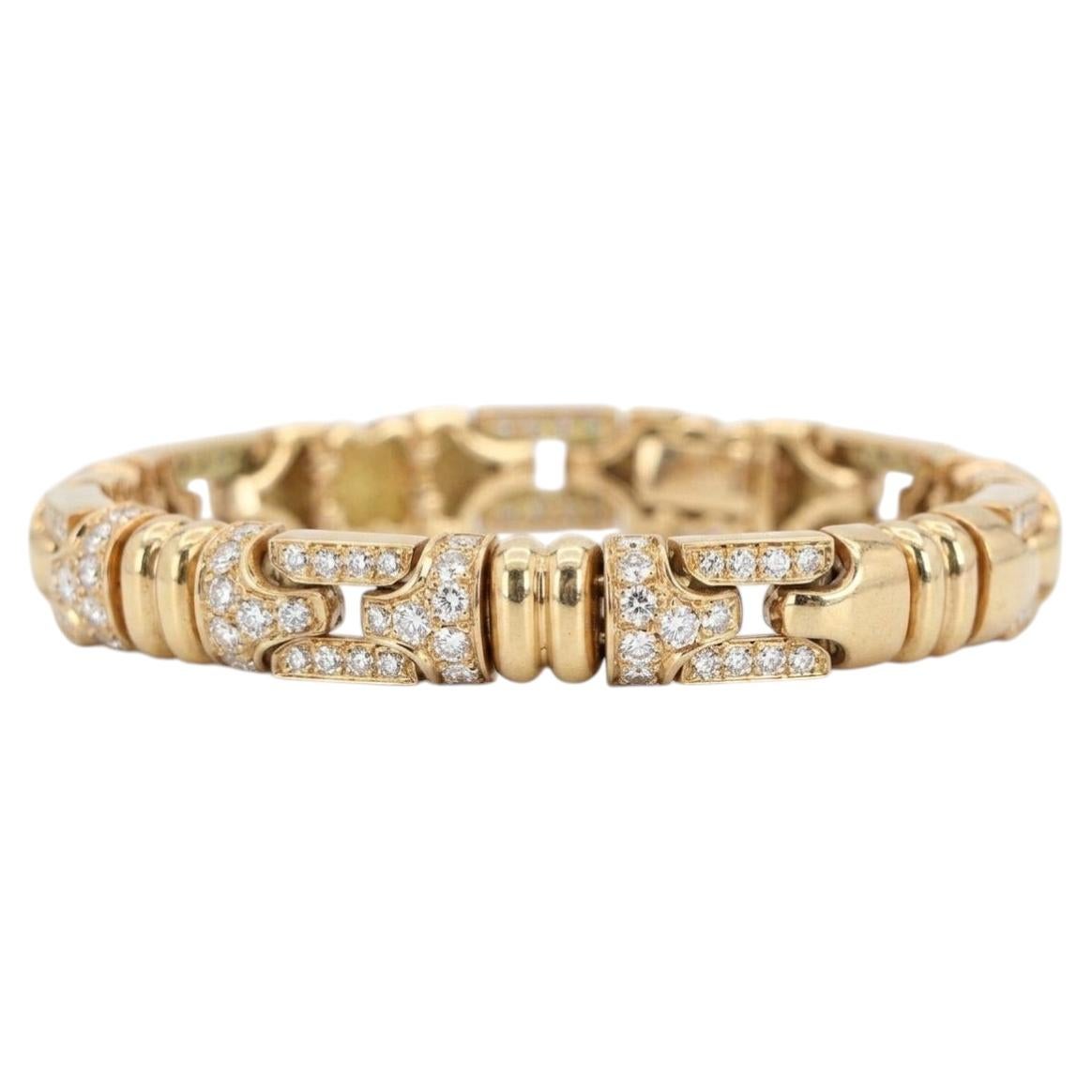 Pulsera de eslabones con pavé de oro amarillo de 18 quilates y un diamante redondo de 3 quilates
