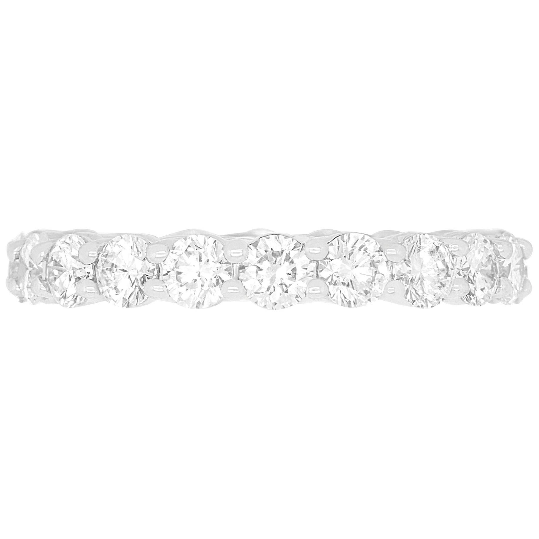 Classic Round White Diamond Eternity Band Ring Anniversary Size 5.5 18K Gold