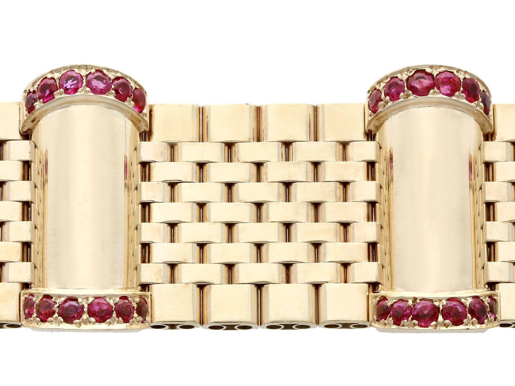 Women's or Men's Vintage 3 Carat Ruby and Yellow Gold Bracelet - 1959 For Sale