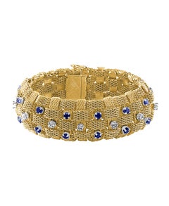 3 Carat Sapphire and 2 Carat Diamond Bracelet in 18 Karat Yellow Gold 116 Gm