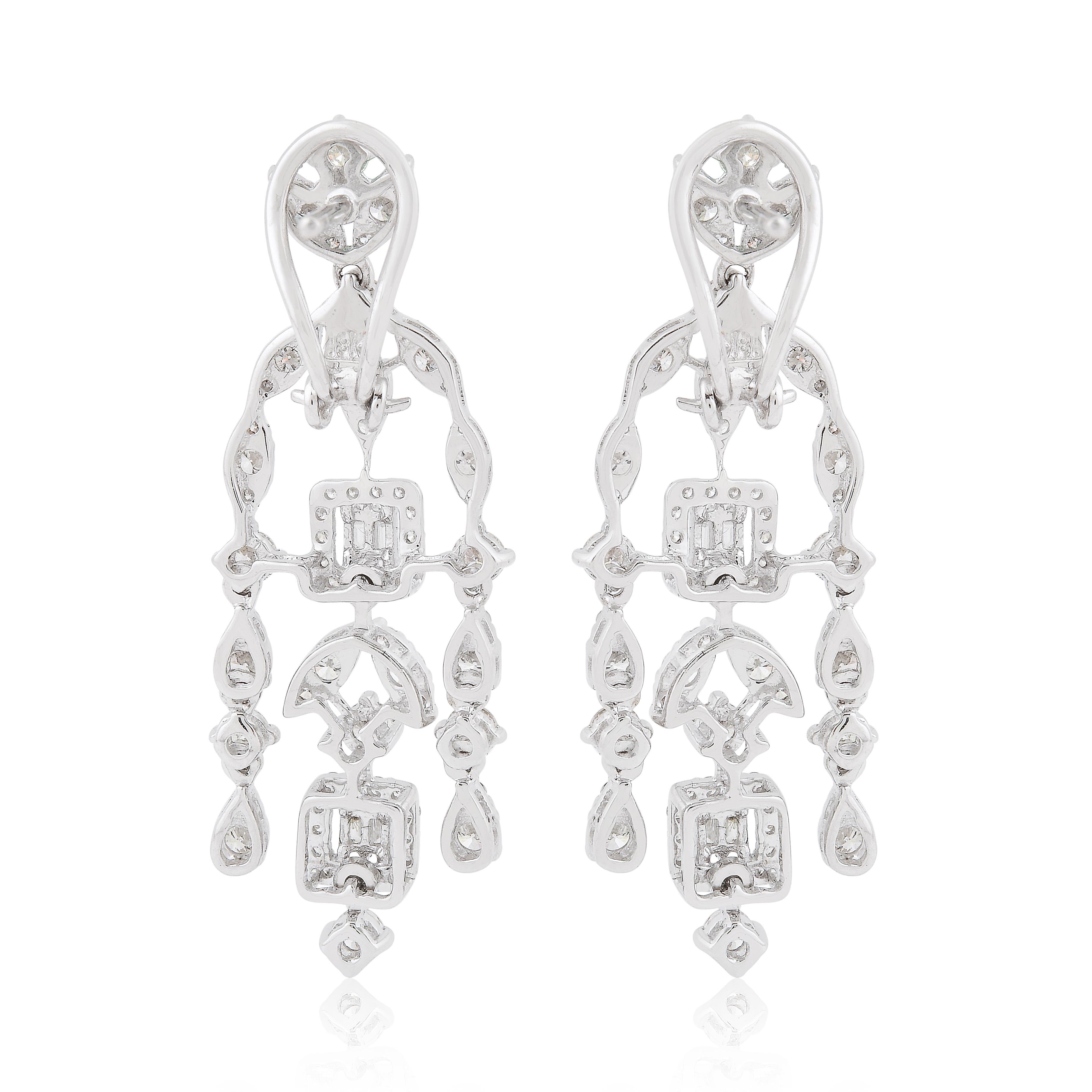 Boucles d'oreilles chandelier en diamant naturel 3 carats SI Clarity HI Color 18k White Gold Pour femmes en vente