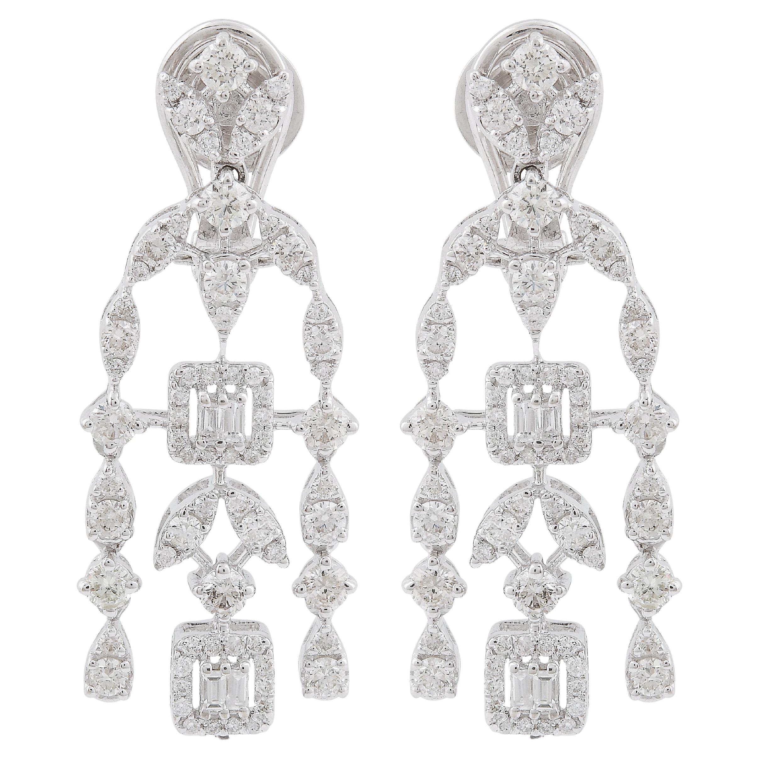 Boucles d'oreilles chandelier en diamant naturel 3 carats SI Clarity HI Color 18k White Gold en vente