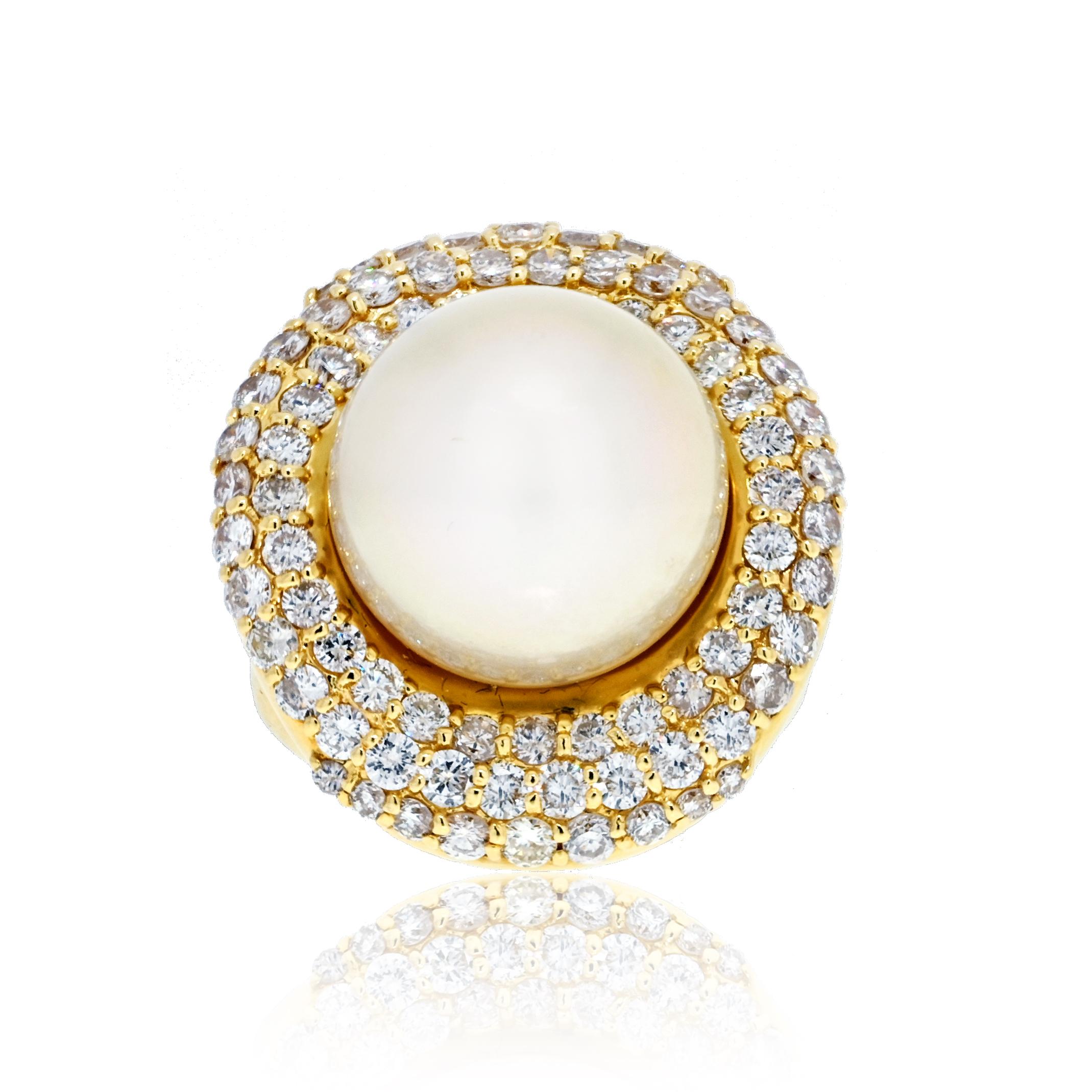 3 Carat South Sea Freshwater Pearl and Diamond 18K Yellow Gold Cocktail Ring For Sale 6