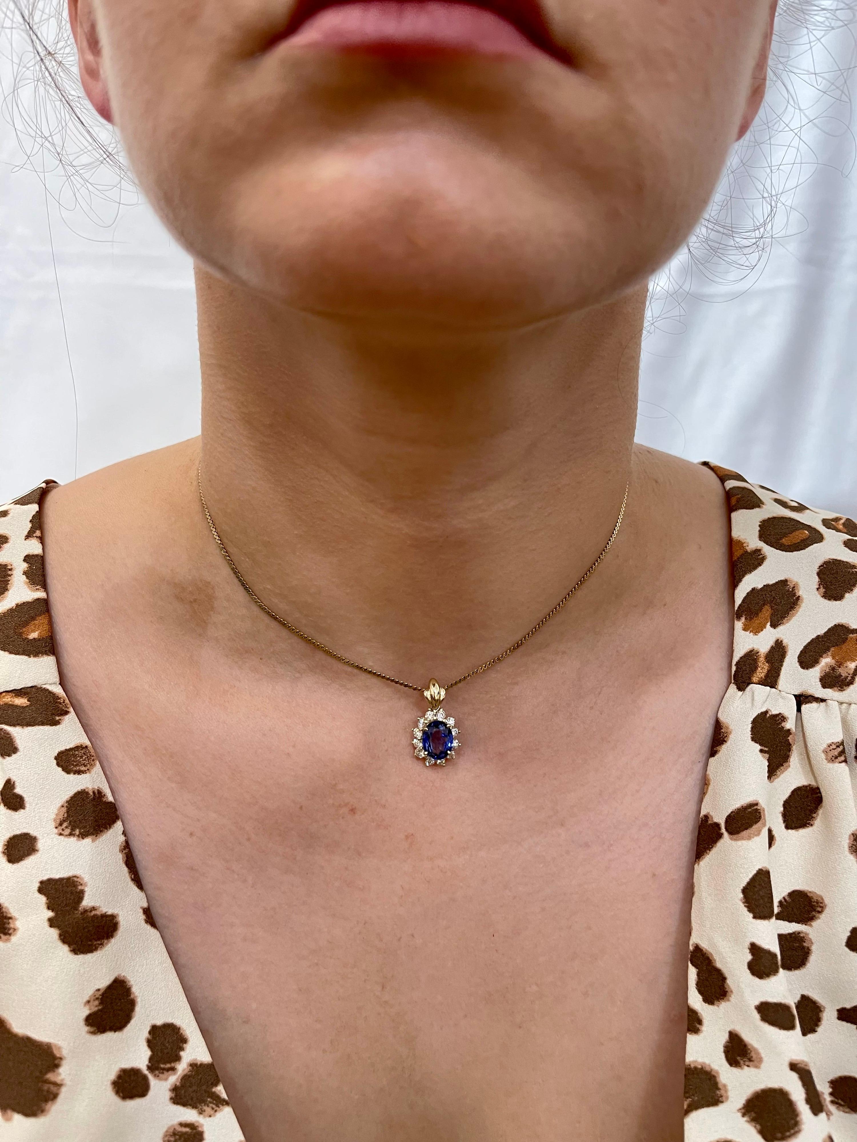 3 carat tanzanite necklace