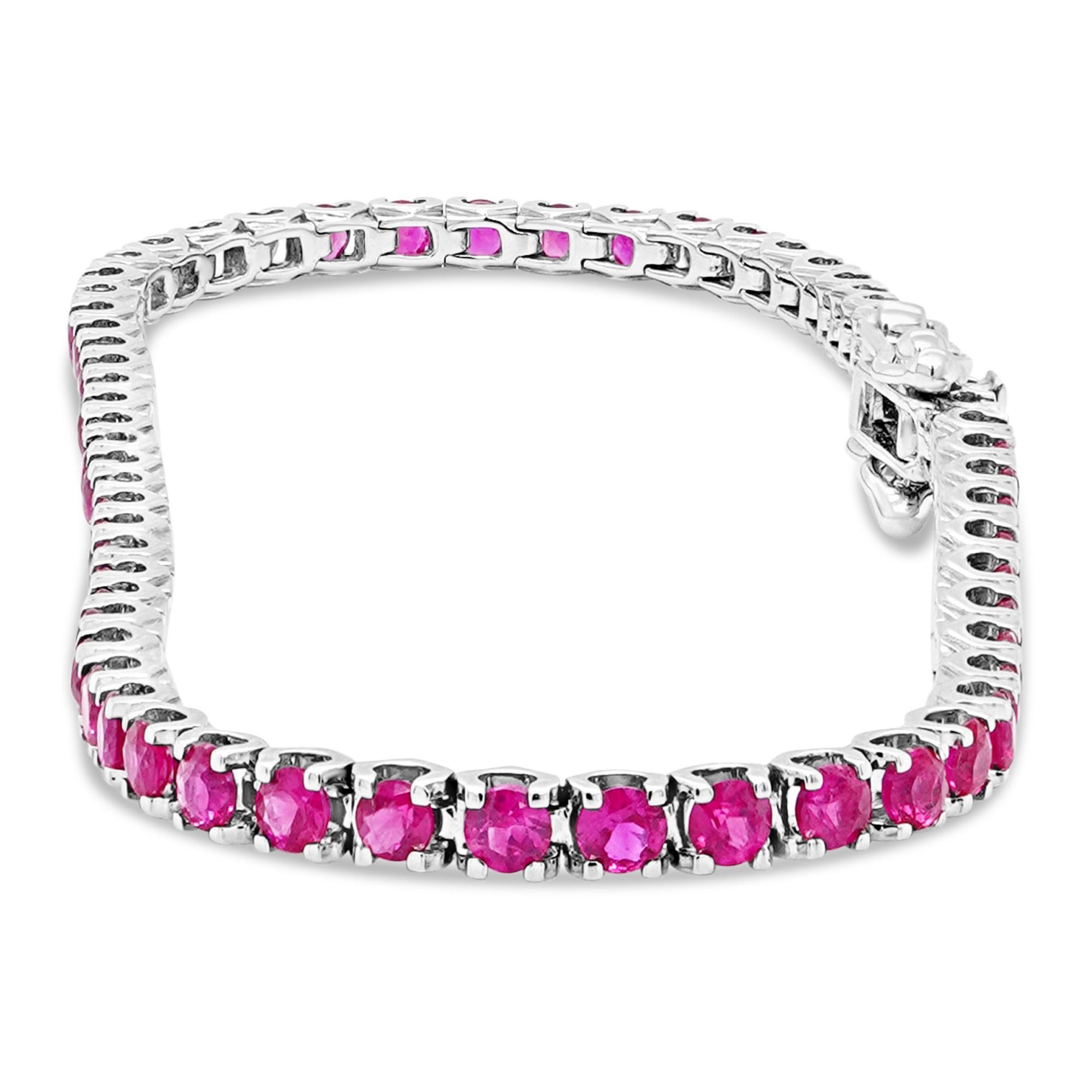Round Cut 3 Carat Vivid Red Pigeon Blood Ruby Classical Tennis Bracelet 18K For Sale