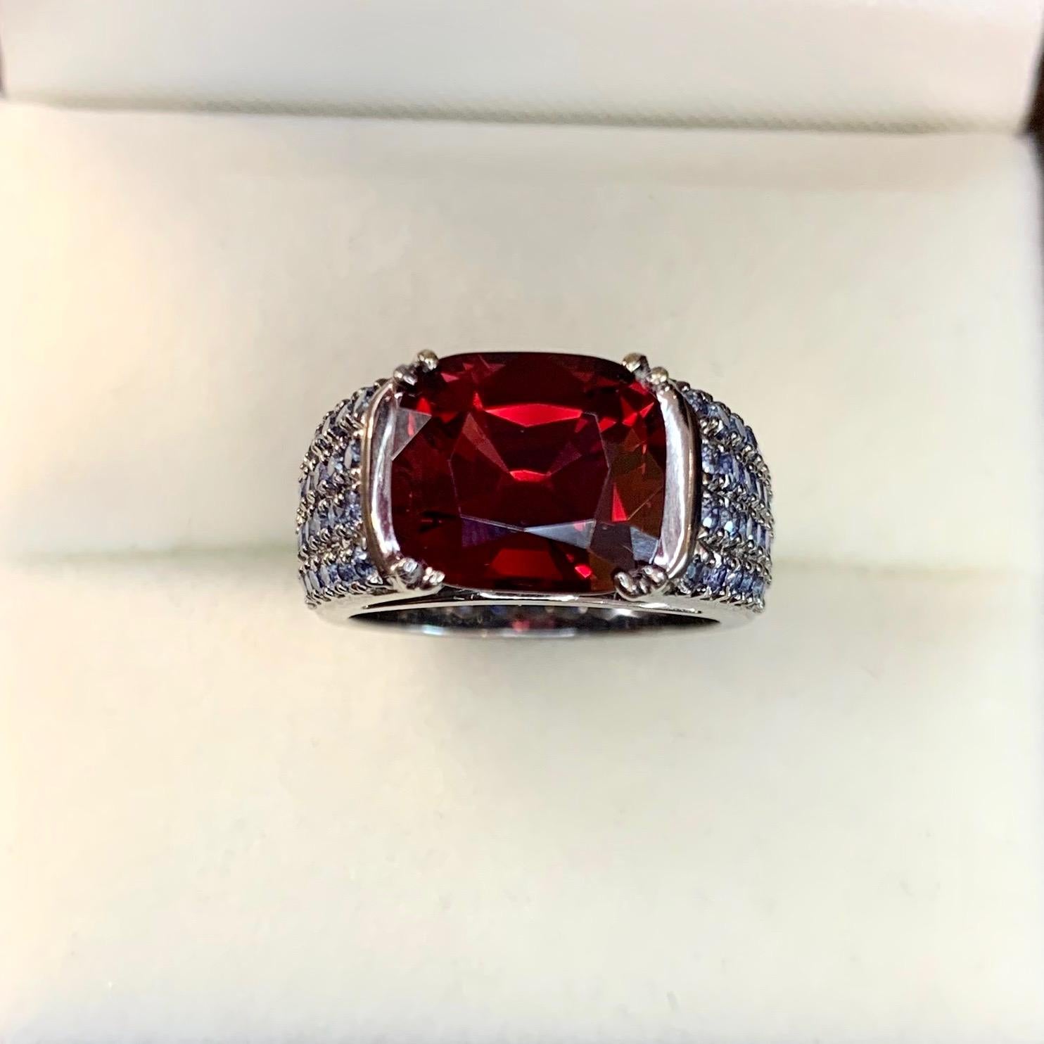 It is always interesting to make jewelry with beautiful red stones.
That is why we chose 18 karat gold with black rhodium to enhance the red color of quite big red Burmese spinel (around 3 carat) and make very stylish and elegant frame with