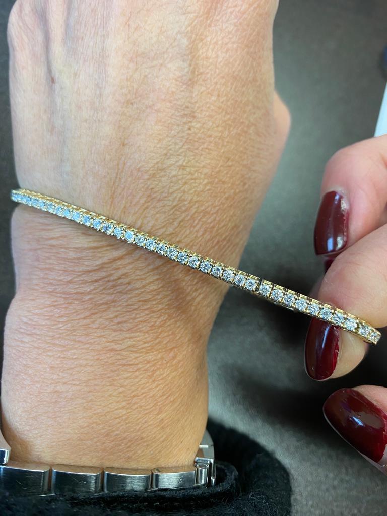 Bracelet extensible en or jaune 3 carats en vente 1