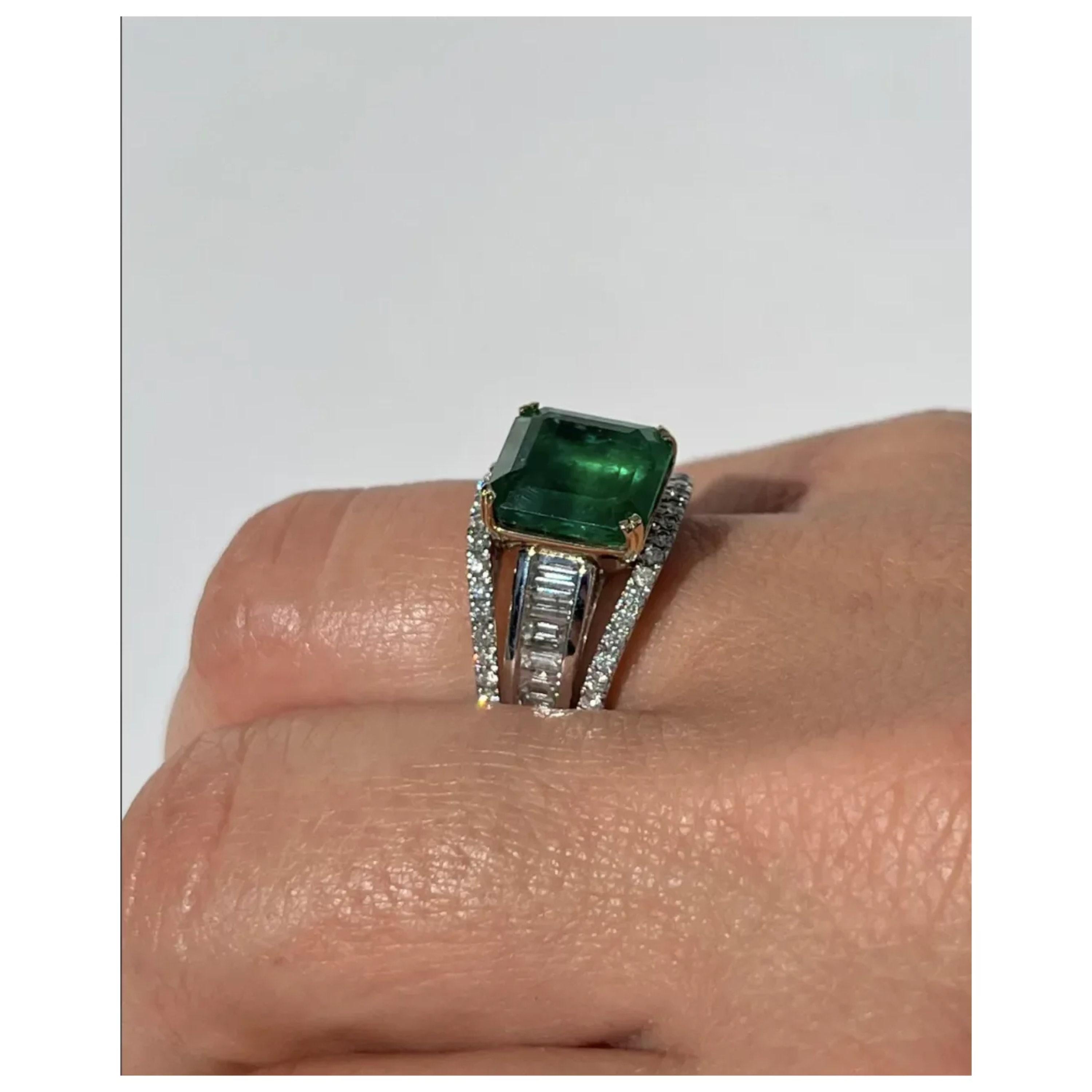 For Sale:  3 Carat Zambian Emerald Diamond Wedding Band Art Deco White Gold Bridal Ring 5