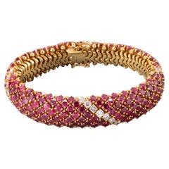 3 Carats Diamonds and 23 Carats Rubies Vintage Bracelet