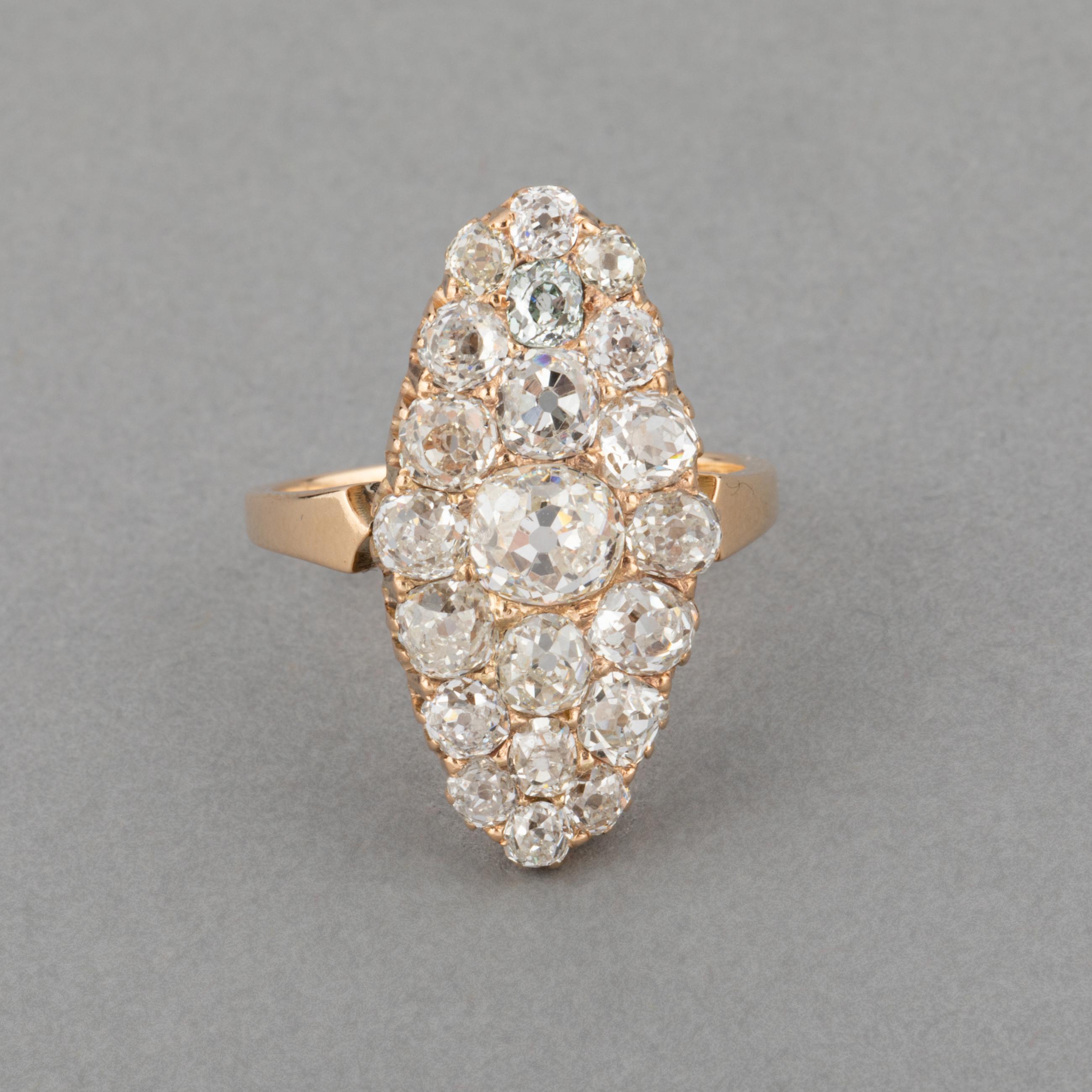A very beautiful antique ring, made in gold 18k and set with 3 carats of very good quality diamonds. 

The bigger diamond weights 0.60 carats approximately. The diamonds and white color and have good clarity. 

Dimensions:24*13mm for the diamond