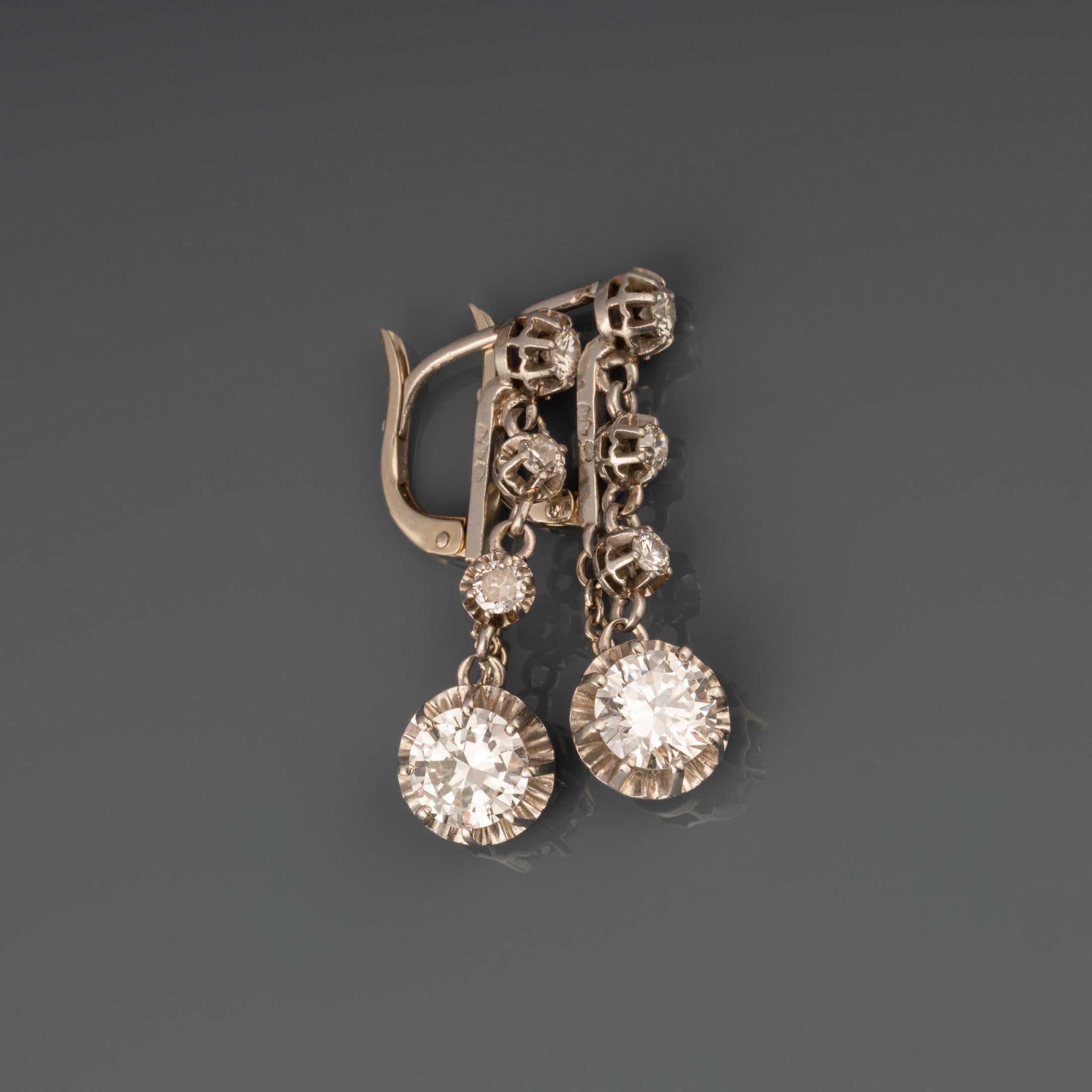 3 Carats Diamonds French Art Deco Earrings In Good Condition For Sale In Saint-Ouen, FR