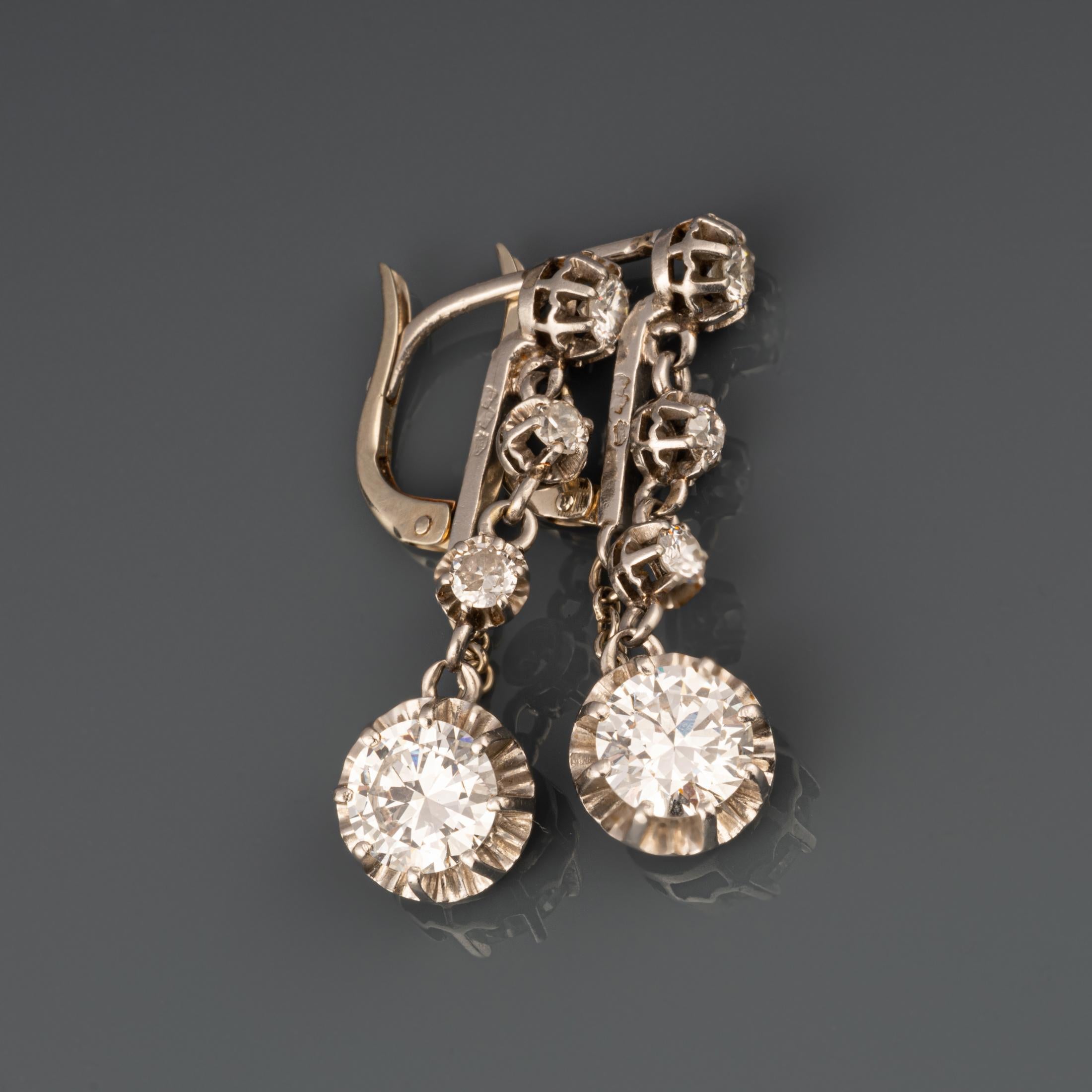 Women's 3 Carats Diamonds French Art Deco Earrings For Sale