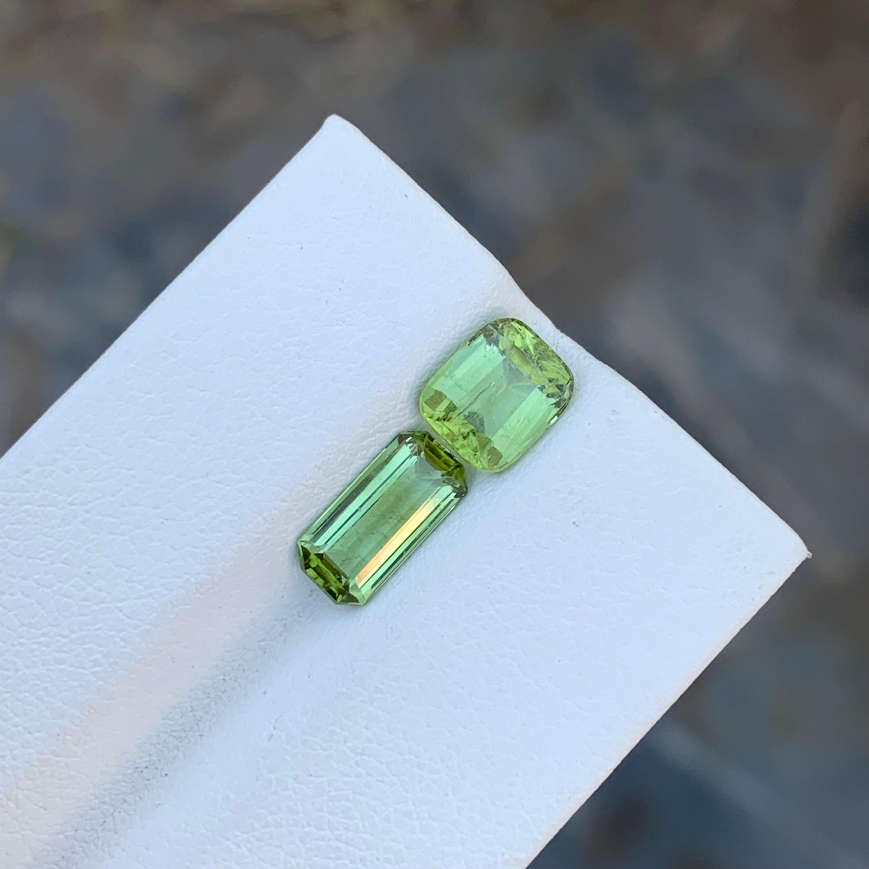 Cushion Cut 3 Carats Natural Loose Green Tourmaline Pieces For Jewellery Making  For Sale