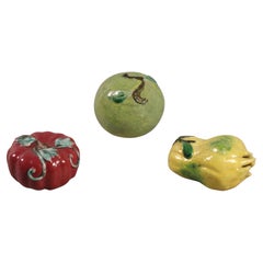 3 Chinese porcelain fruits, 19th c.