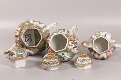 3 Chinese rose medallion porcelain teapots/bowl, 19th c.
