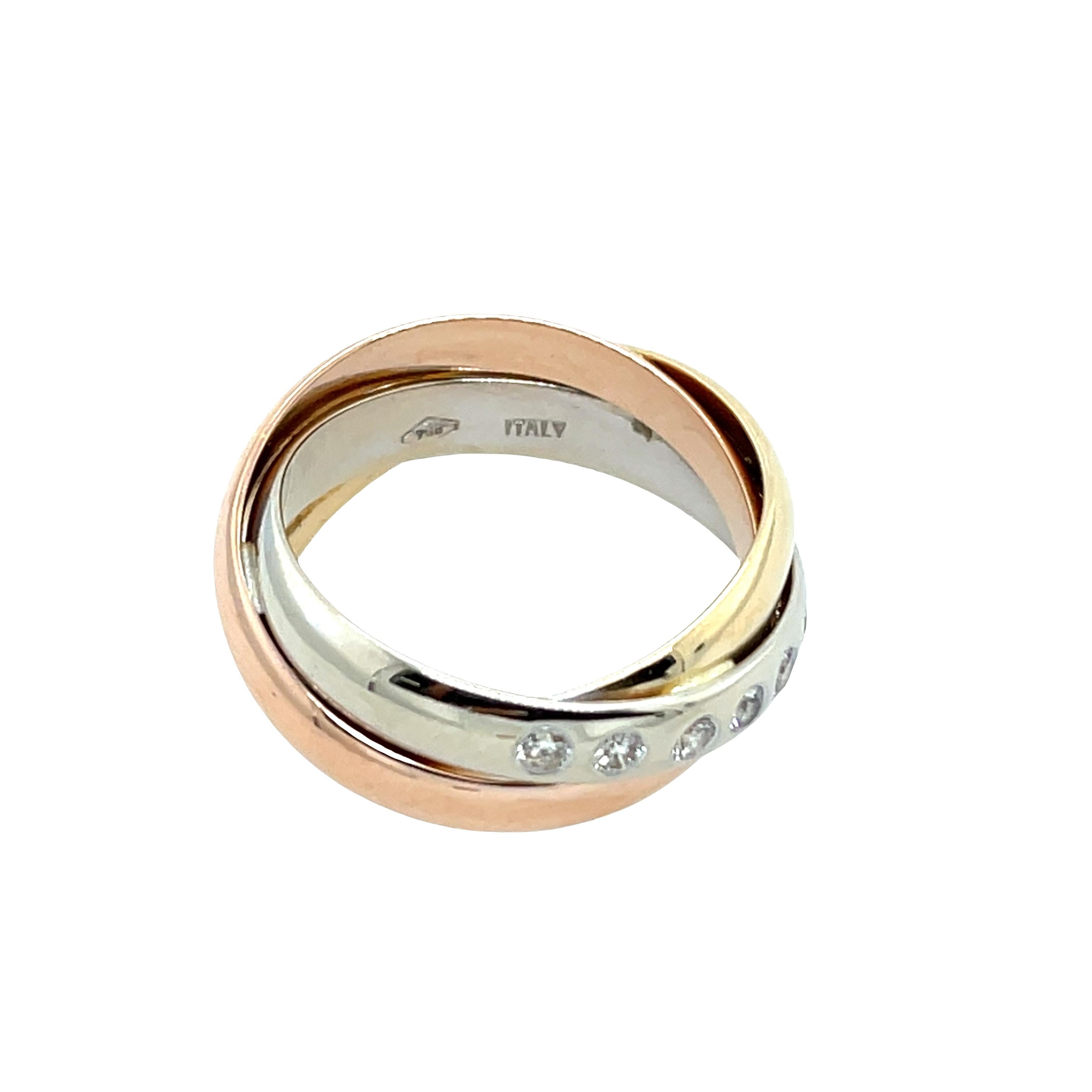 Round Cut 3 Colour Gold Wedding Ring, Set With 3 Bands, Set in 18ct Gold For Sale