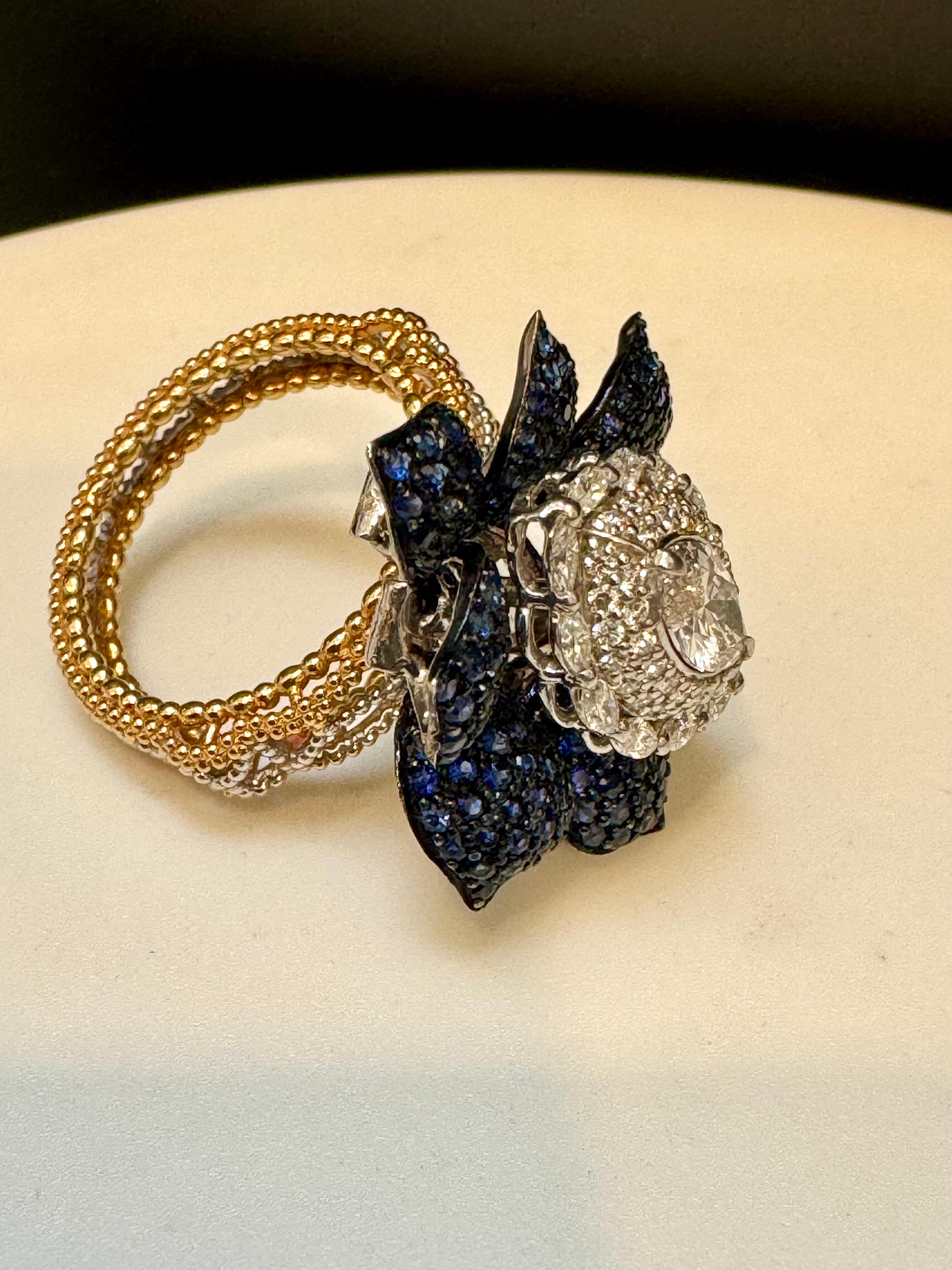 Bague bicolore 18 carats avec saphir bleu de 3 carats et diamants de 1,5 carat  Or  Taille7 en vente 5