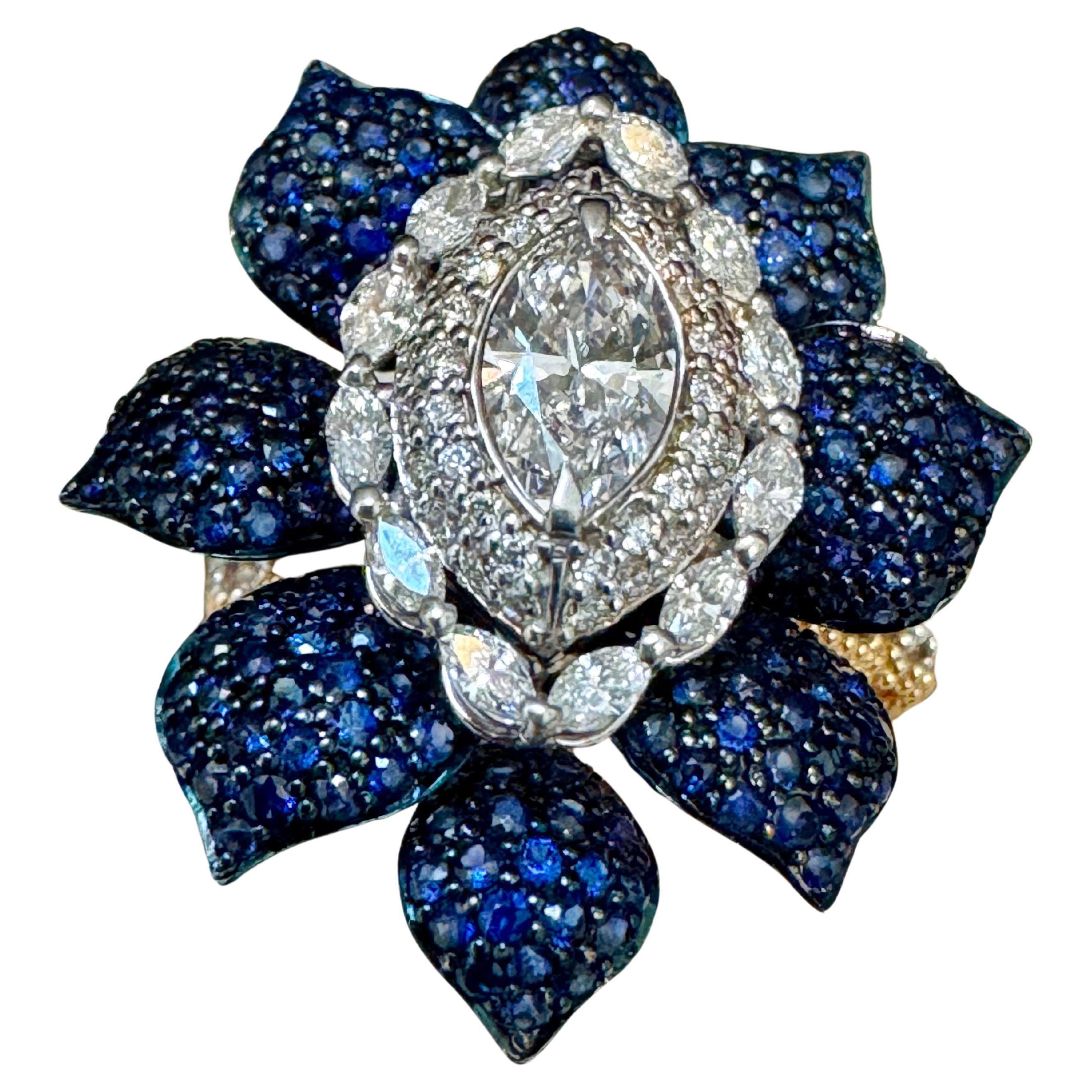 3 Karat Blauer Saphir & 1,5 Karat Diamant-Blumenring in 18 Kt Zweifarbigem Diamant  Gold  Größe7 im Angebot