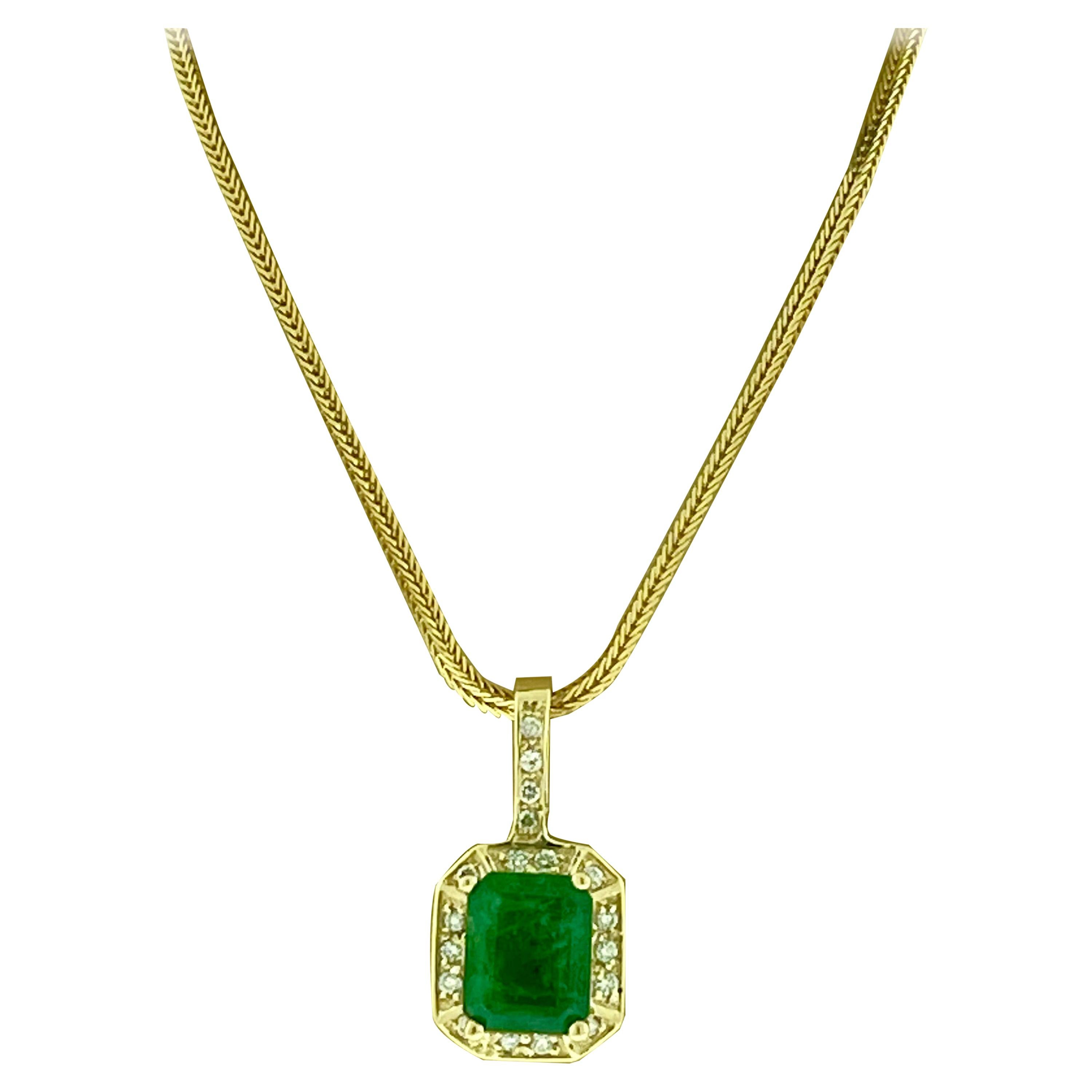 3 Ct Natural Emerald Cut Emerald & Diamond Pendant 14 Karat Yellow Gold Chain In Excellent Condition In New York, NY