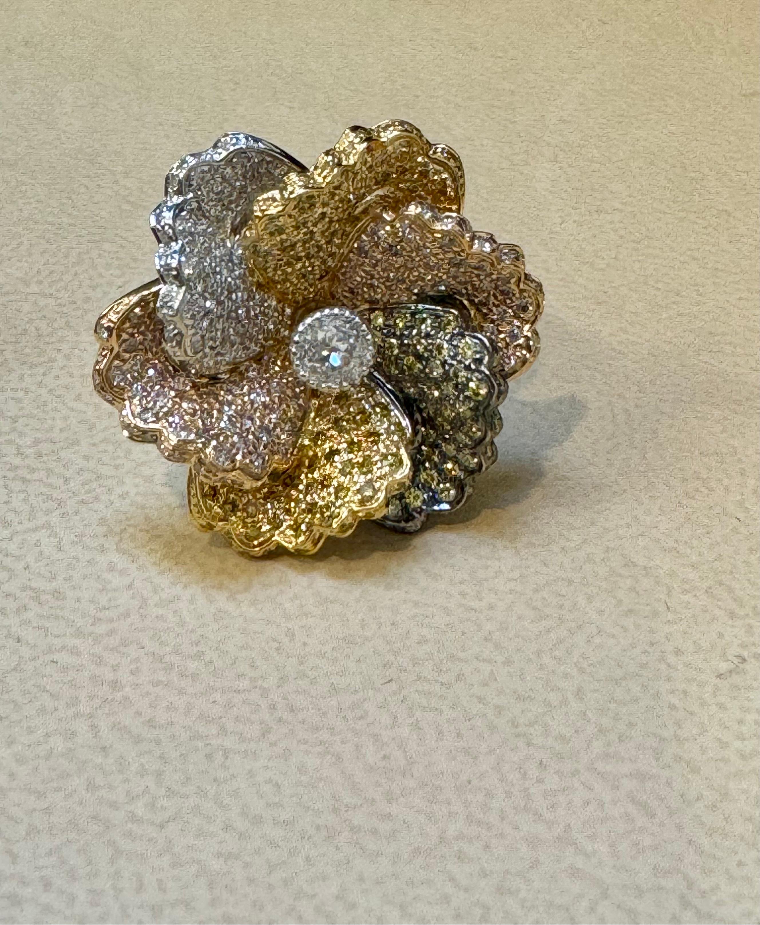 Women's 3 Ct Natural Fancy Color Diamond Flower Ring in 18 Karat Multi Color Gold Size 6 For Sale