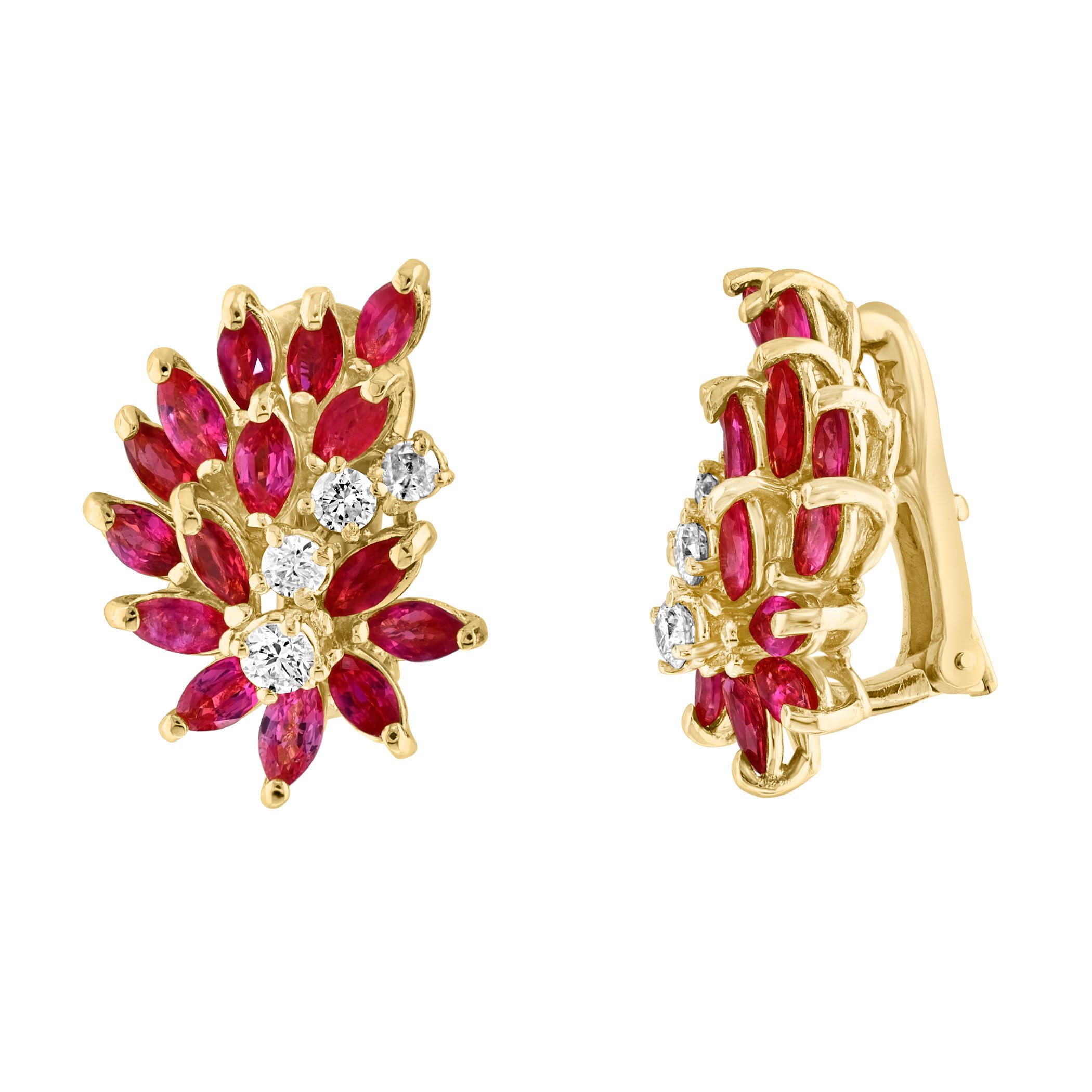 3 Ct Nature  Boucle d'oreille à pince avec rubis marquis et 0,70 ct de diamant 18 KYG Pour femmes en vente